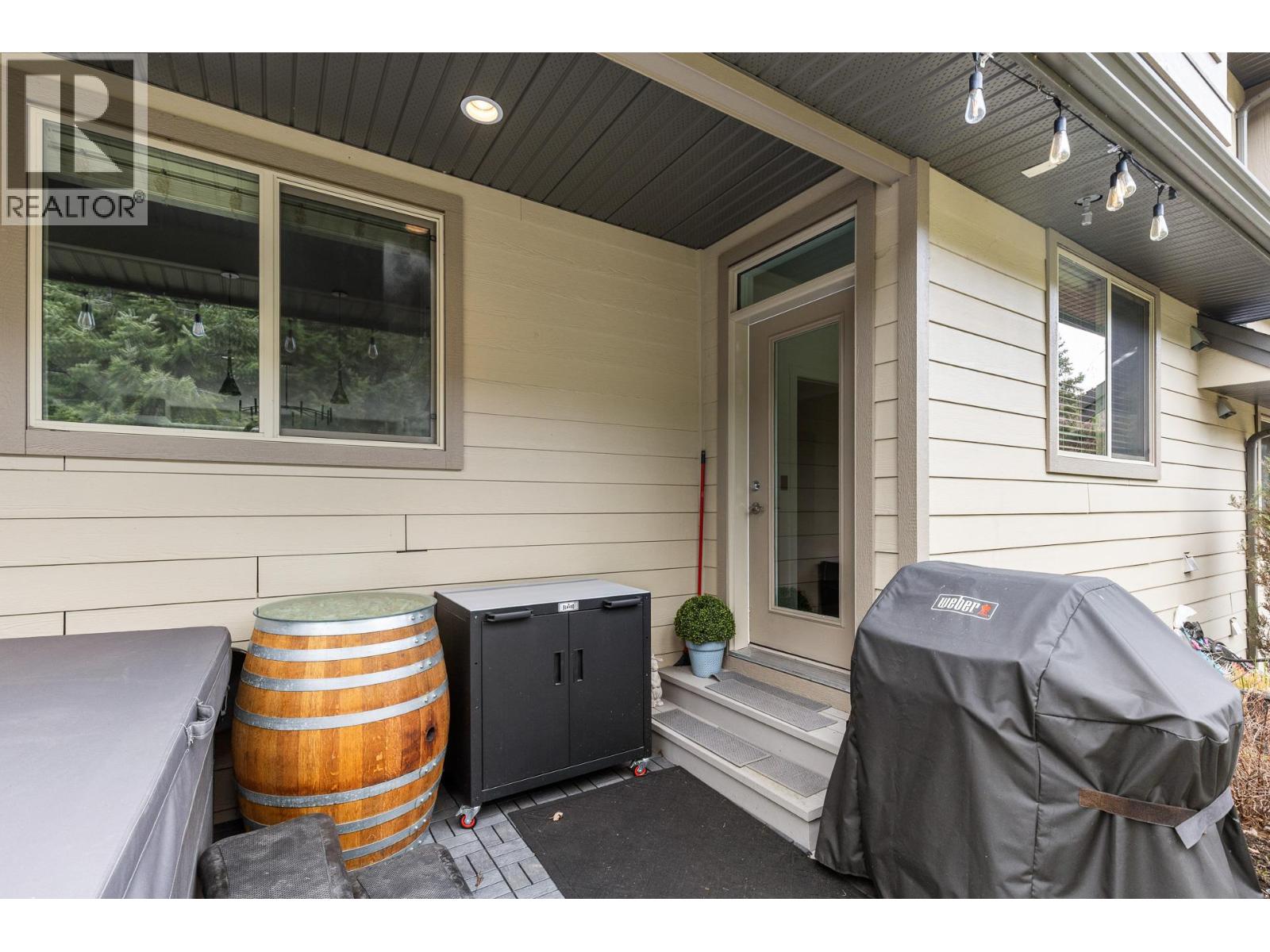 1865 Begbie Road Unit# 14