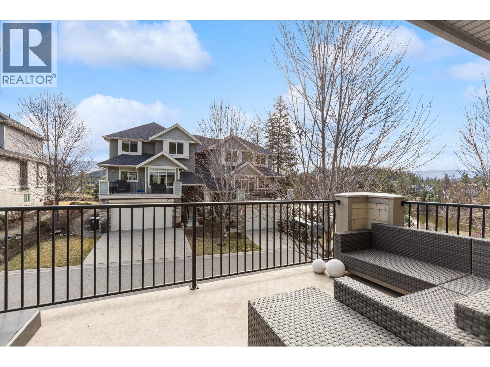 1865 Begbie Road Unit# 14