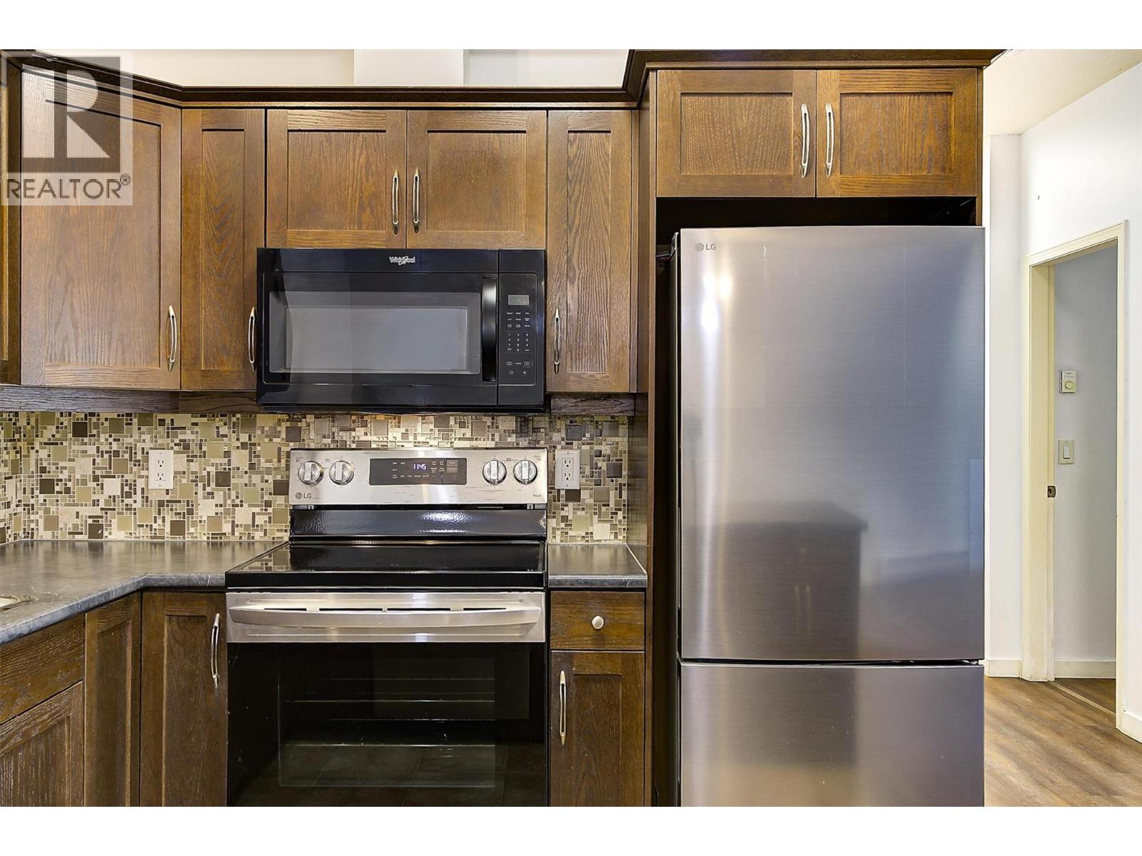 250 Hollywood Road S Unit# 206