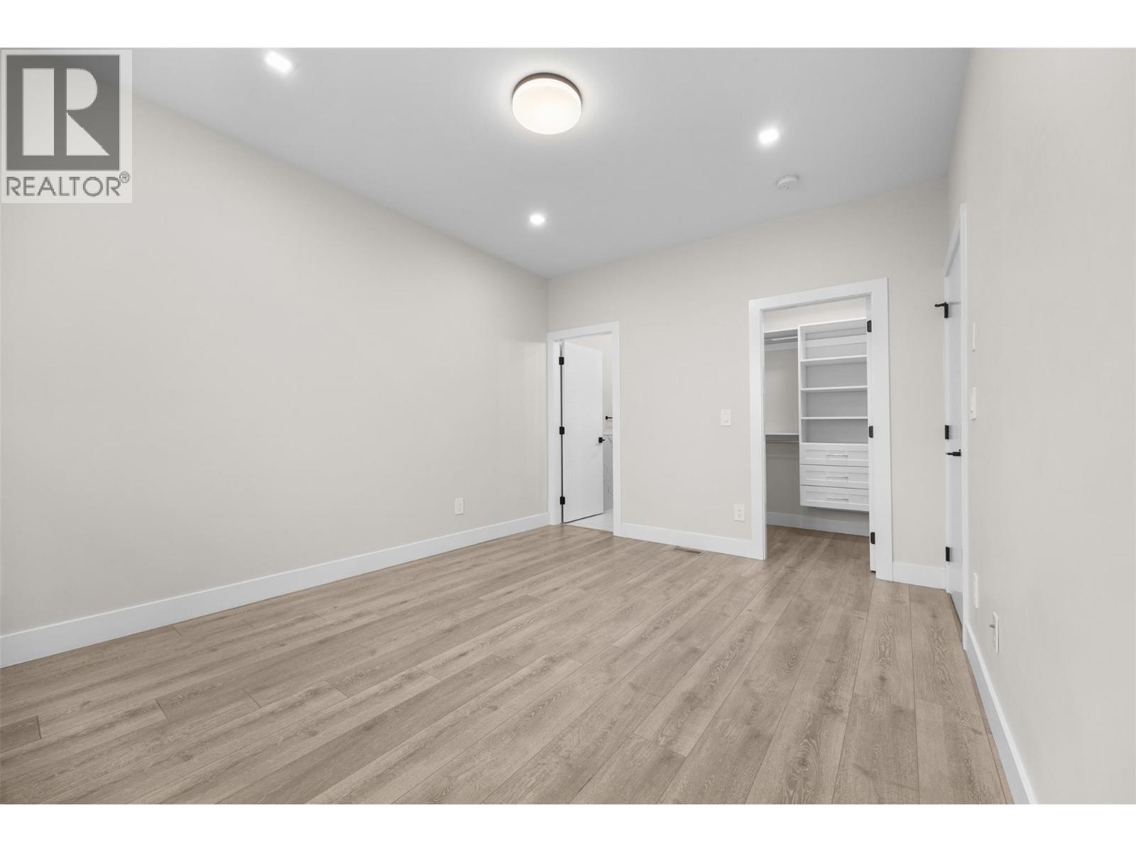 2165 Aberdeen Street