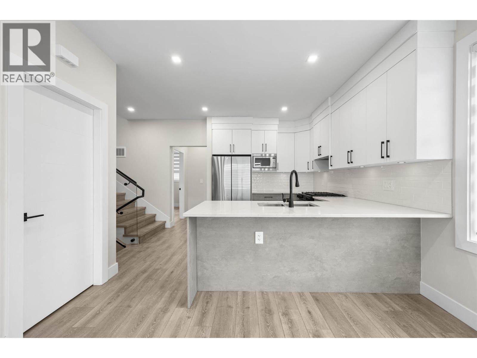 2165 Aberdeen Street