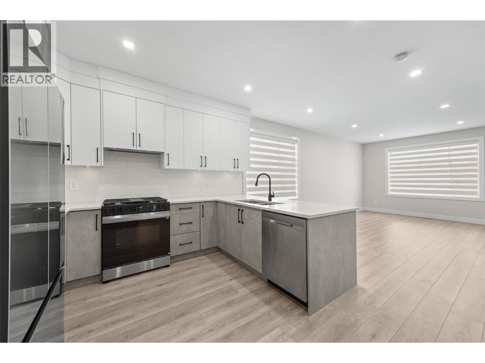 2165 Aberdeen Street