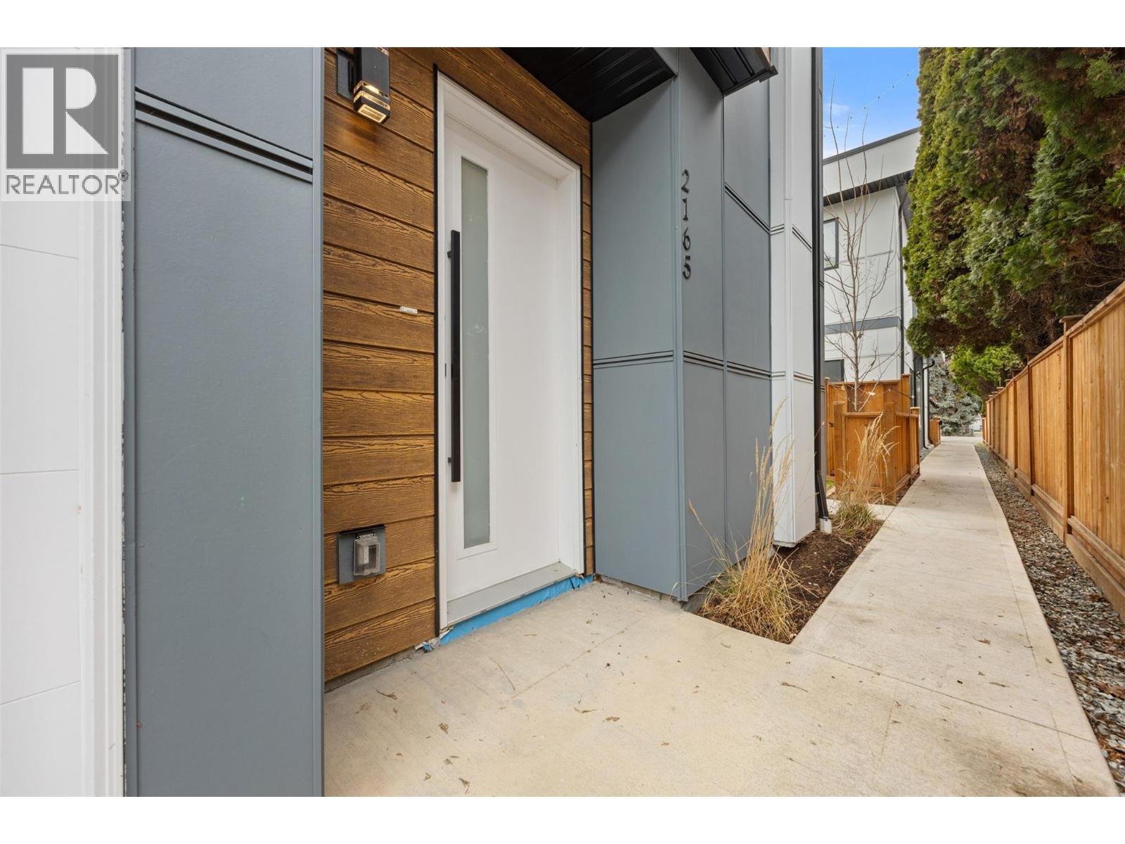 2165 Aberdeen Street
