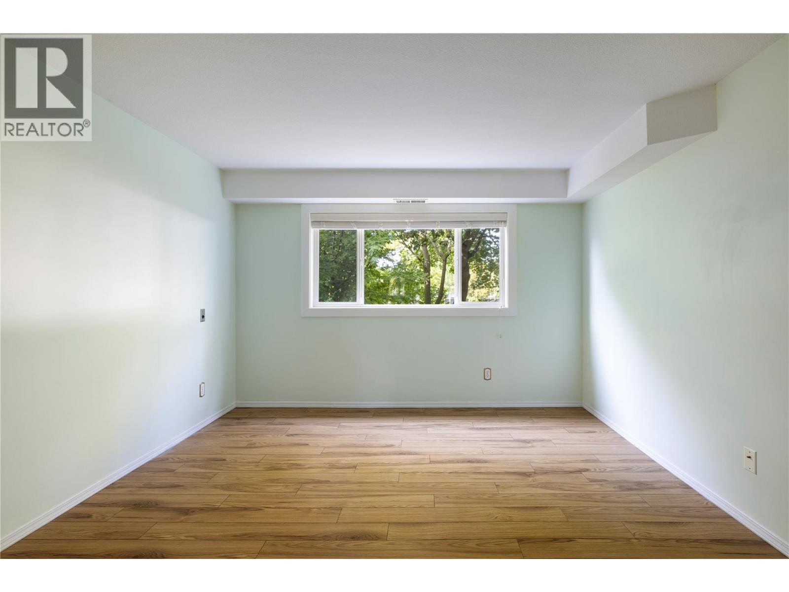 1045 Sutherland Avenue Unit# 115B