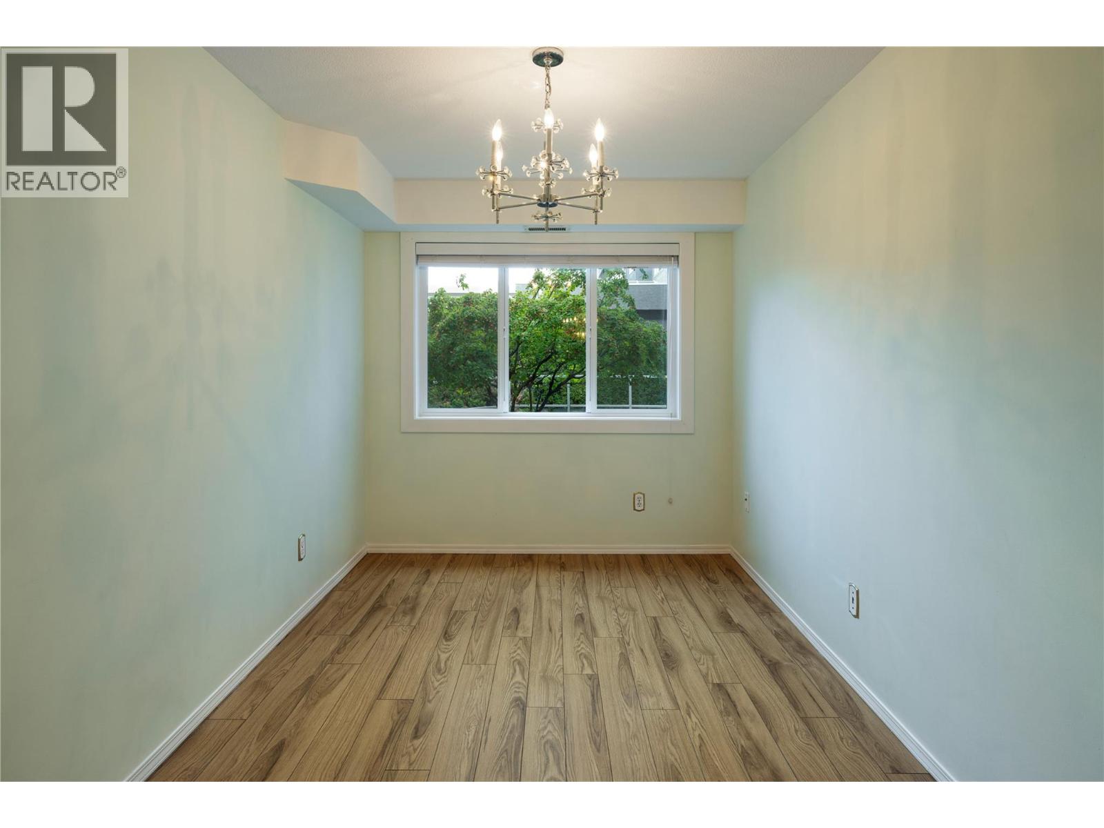 1045 Sutherland Avenue Unit# 115B