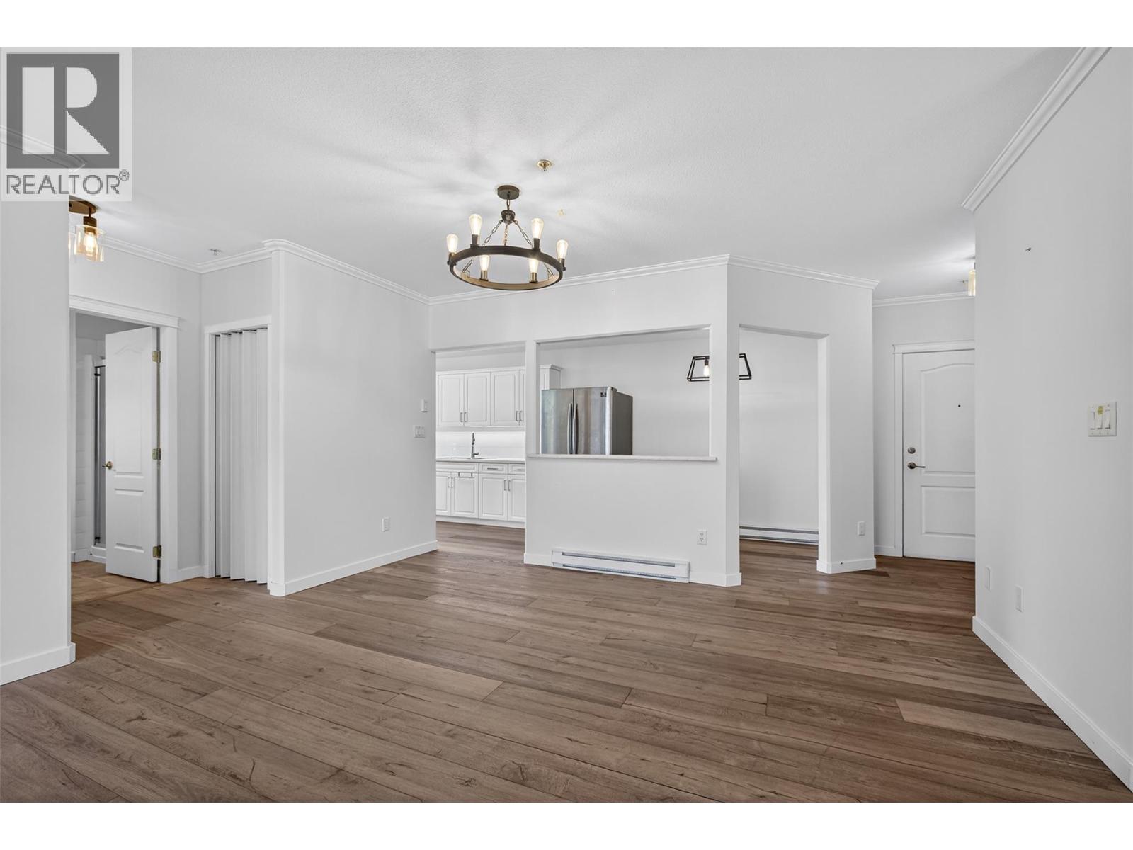 303 Whitman Road Unit# 101