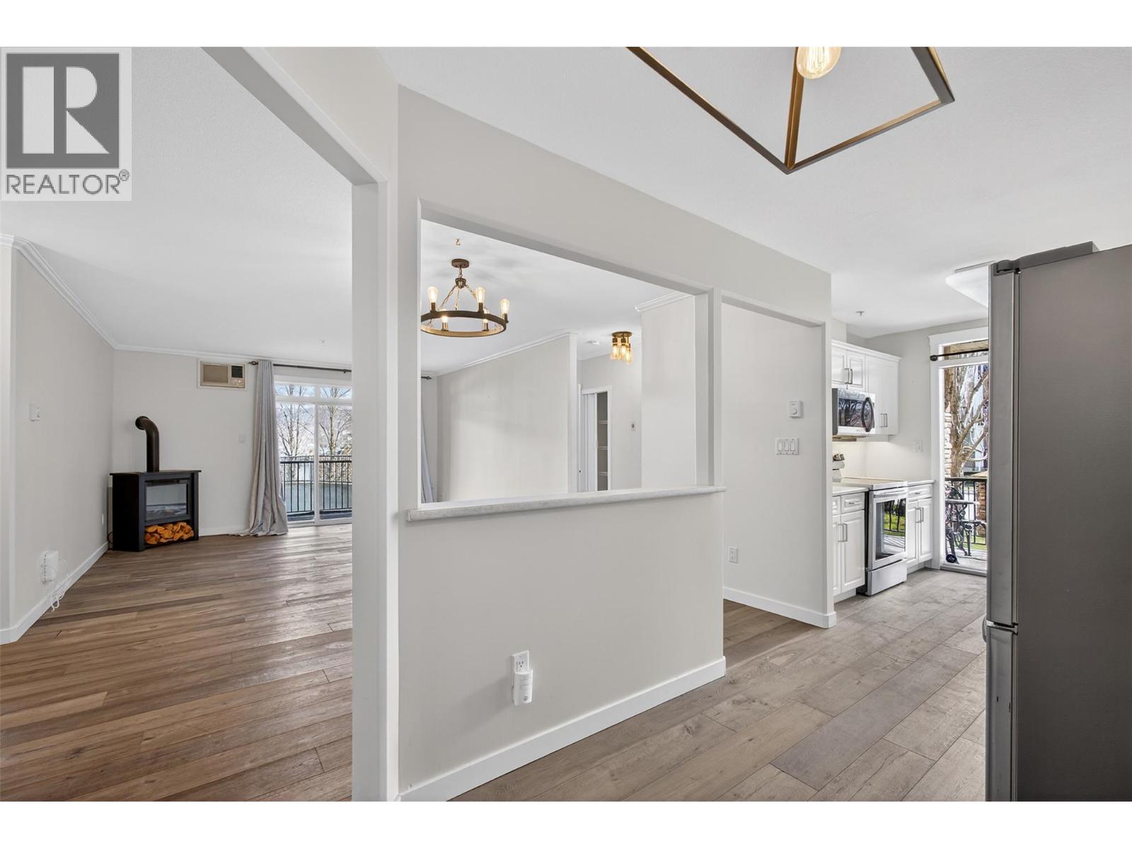 303 Whitman Road Unit# 101