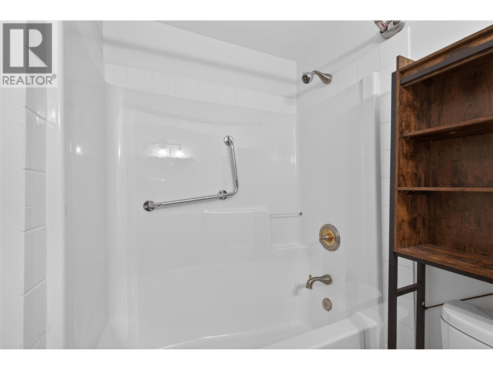 303 Whitman Road Unit# 101