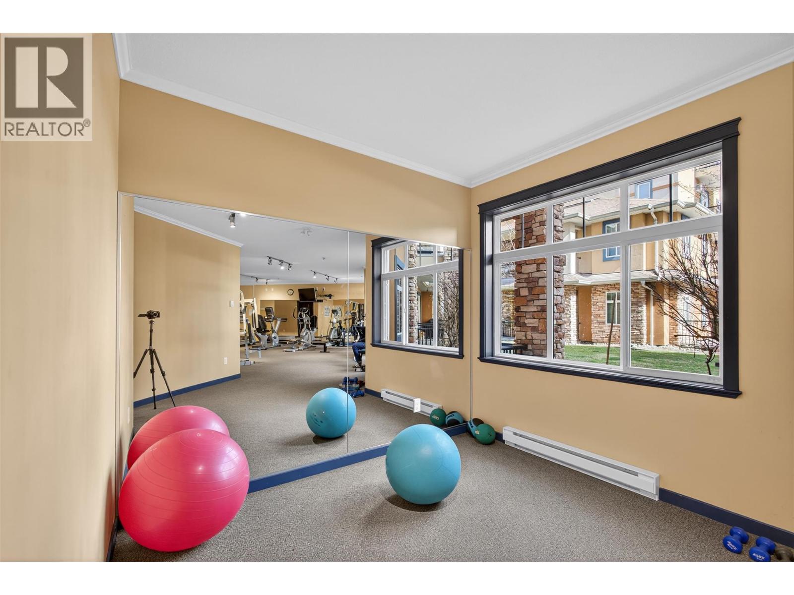303 Whitman Road Unit# 101