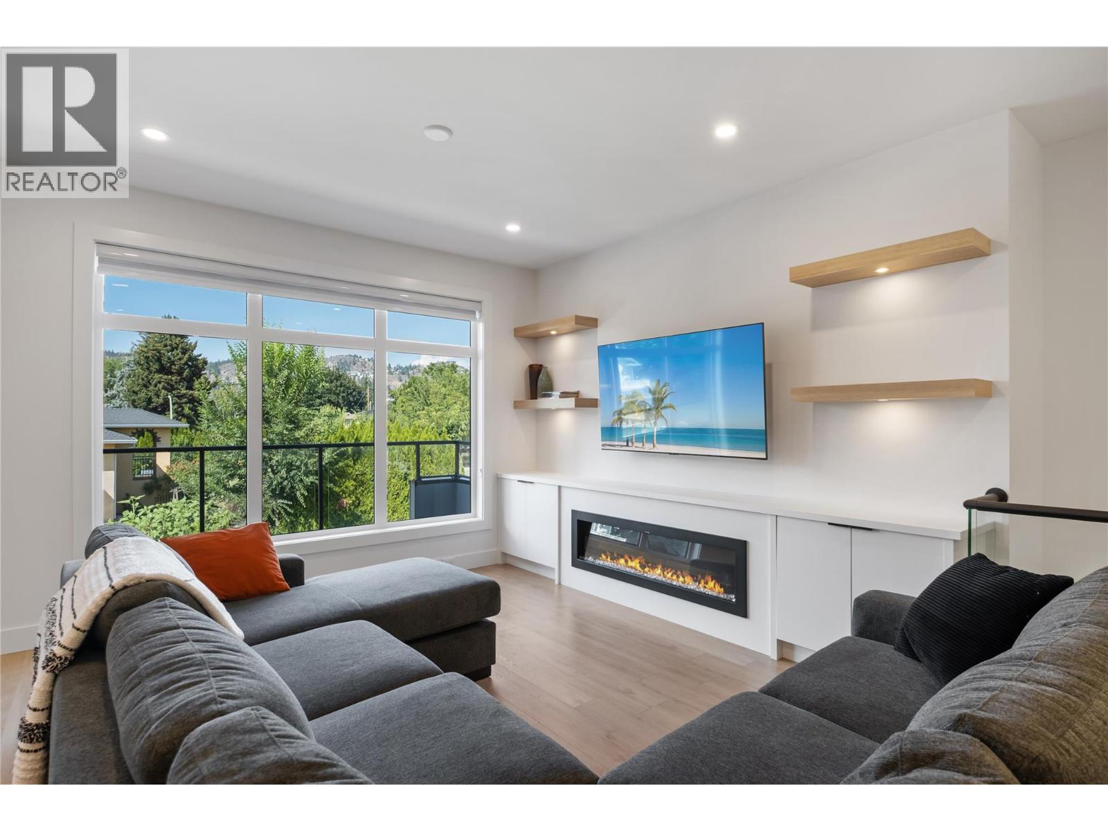 1452 Ethel Street Unit# 2