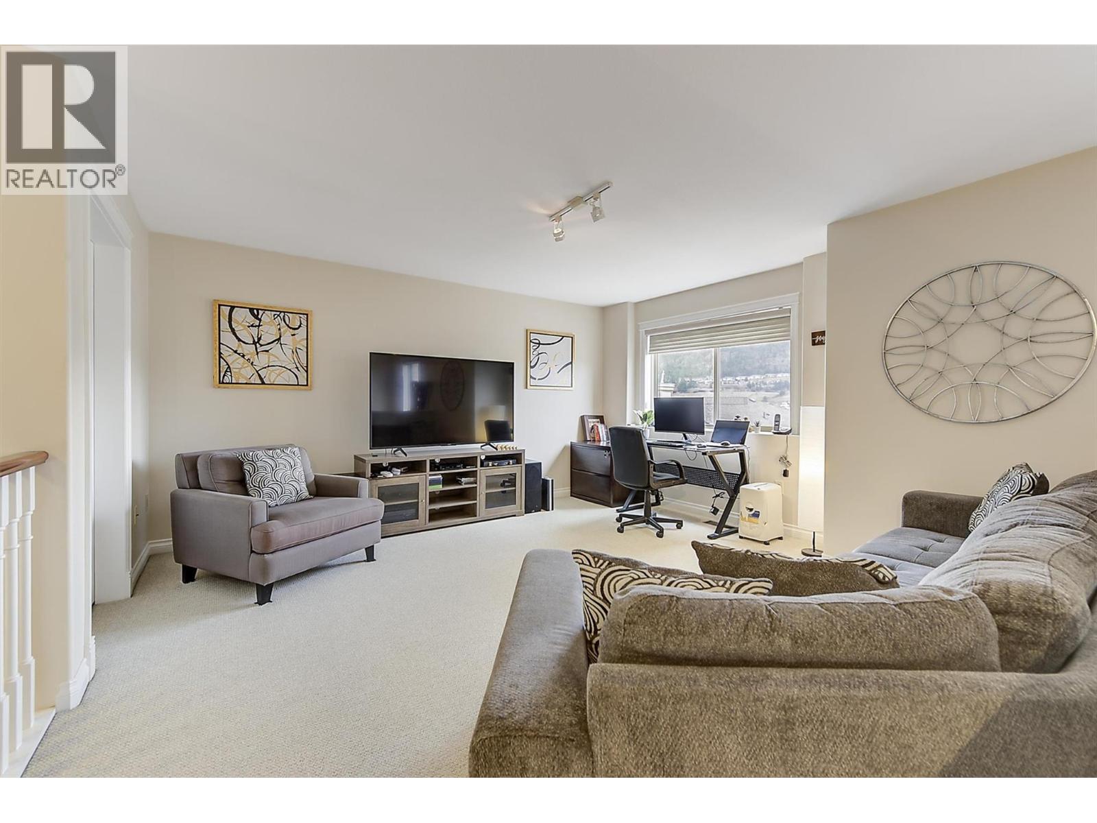 550 Glenmeadows Road Unit# 108