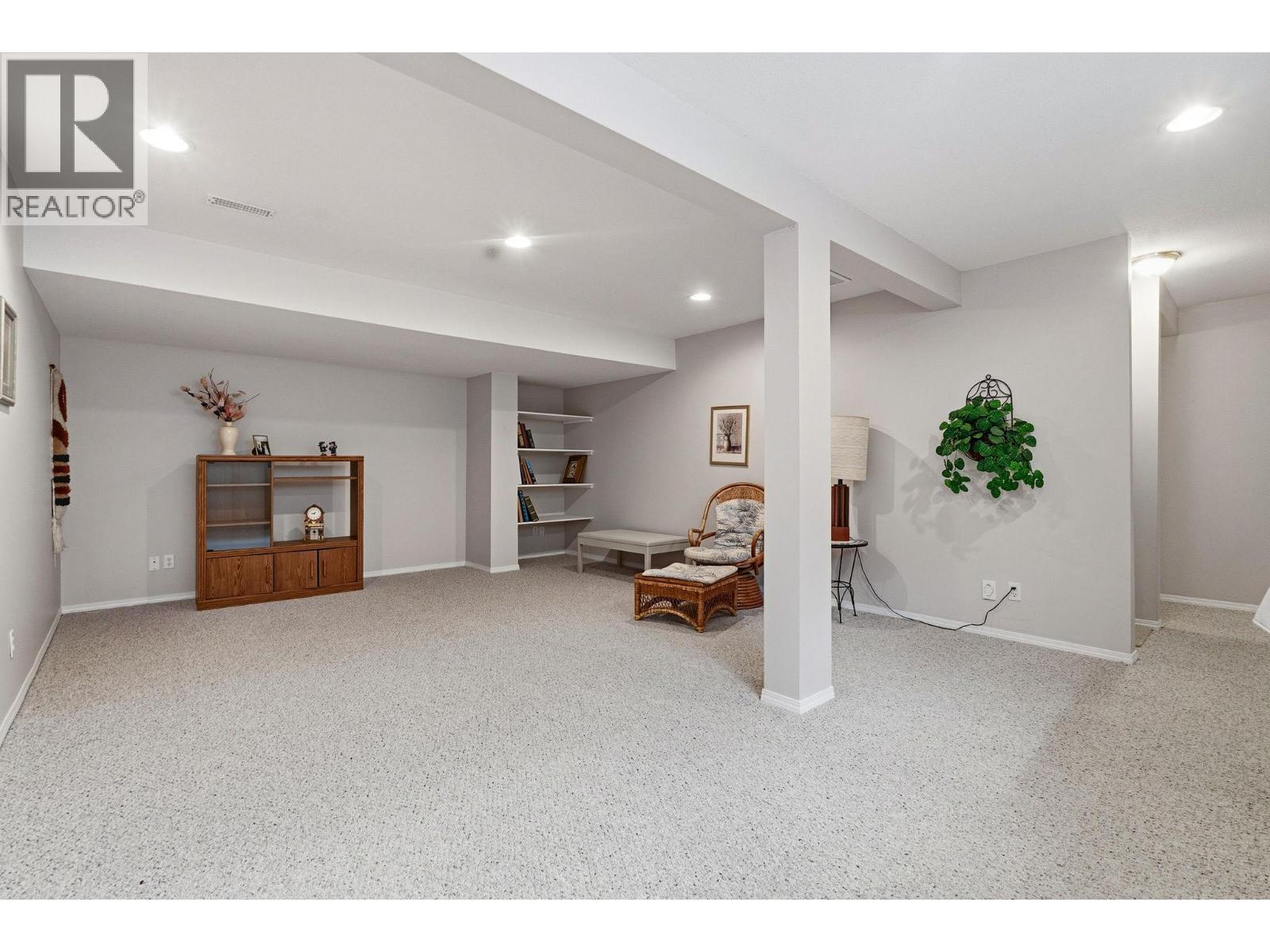#105 - 2220 Shannon Ridge Drive Lot# 3