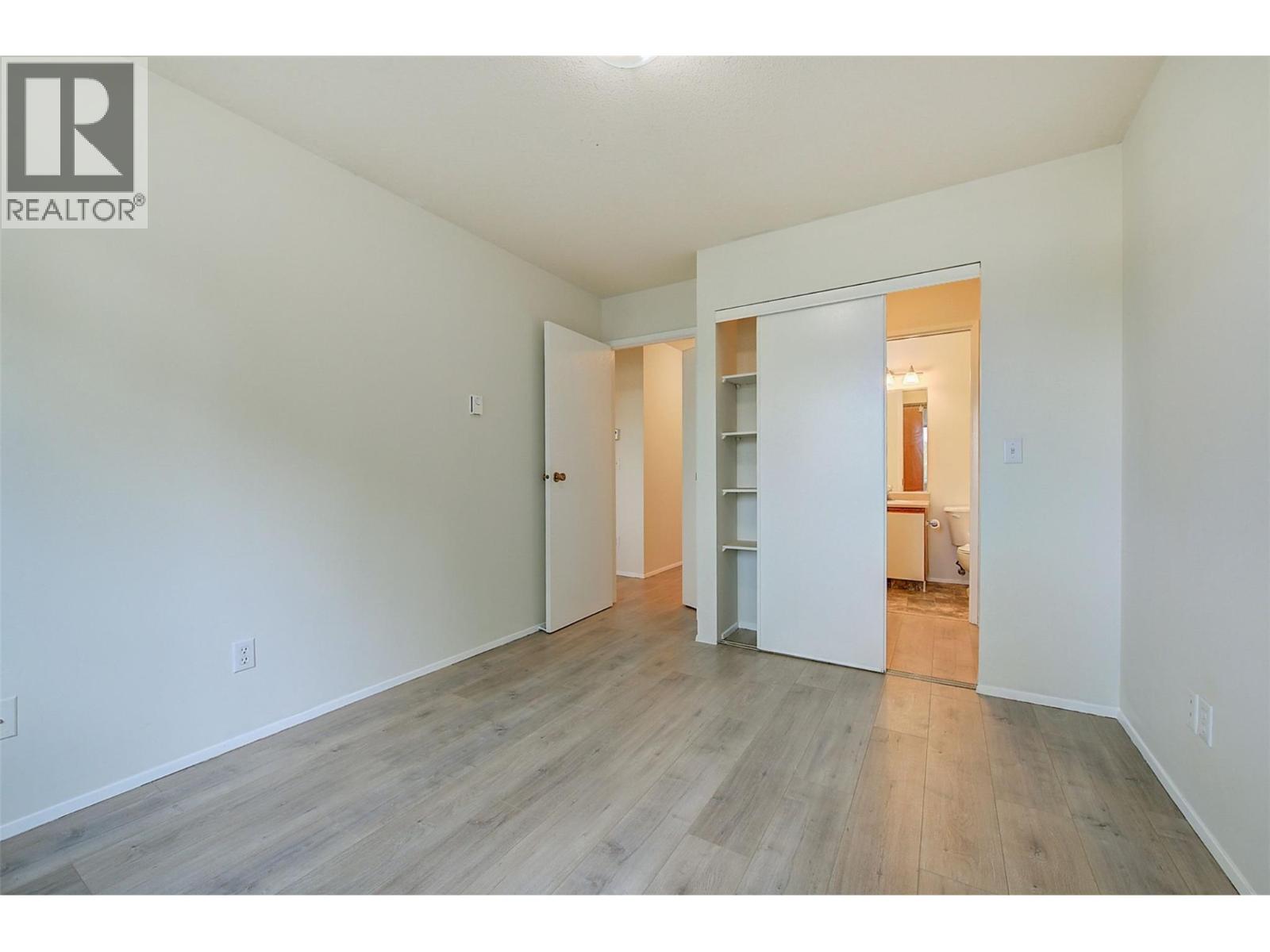 3180 De Montreuil Court Unit# 407
