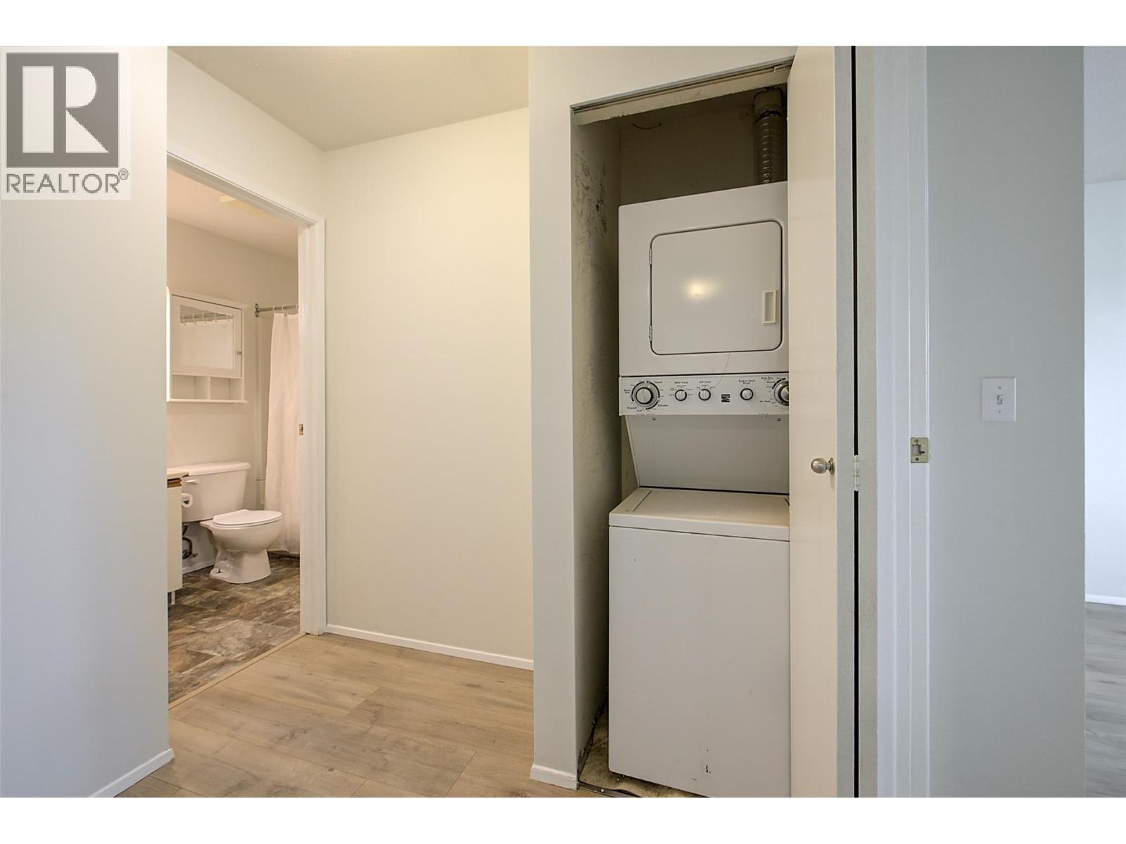 3180 De Montreuil Court Unit# 407