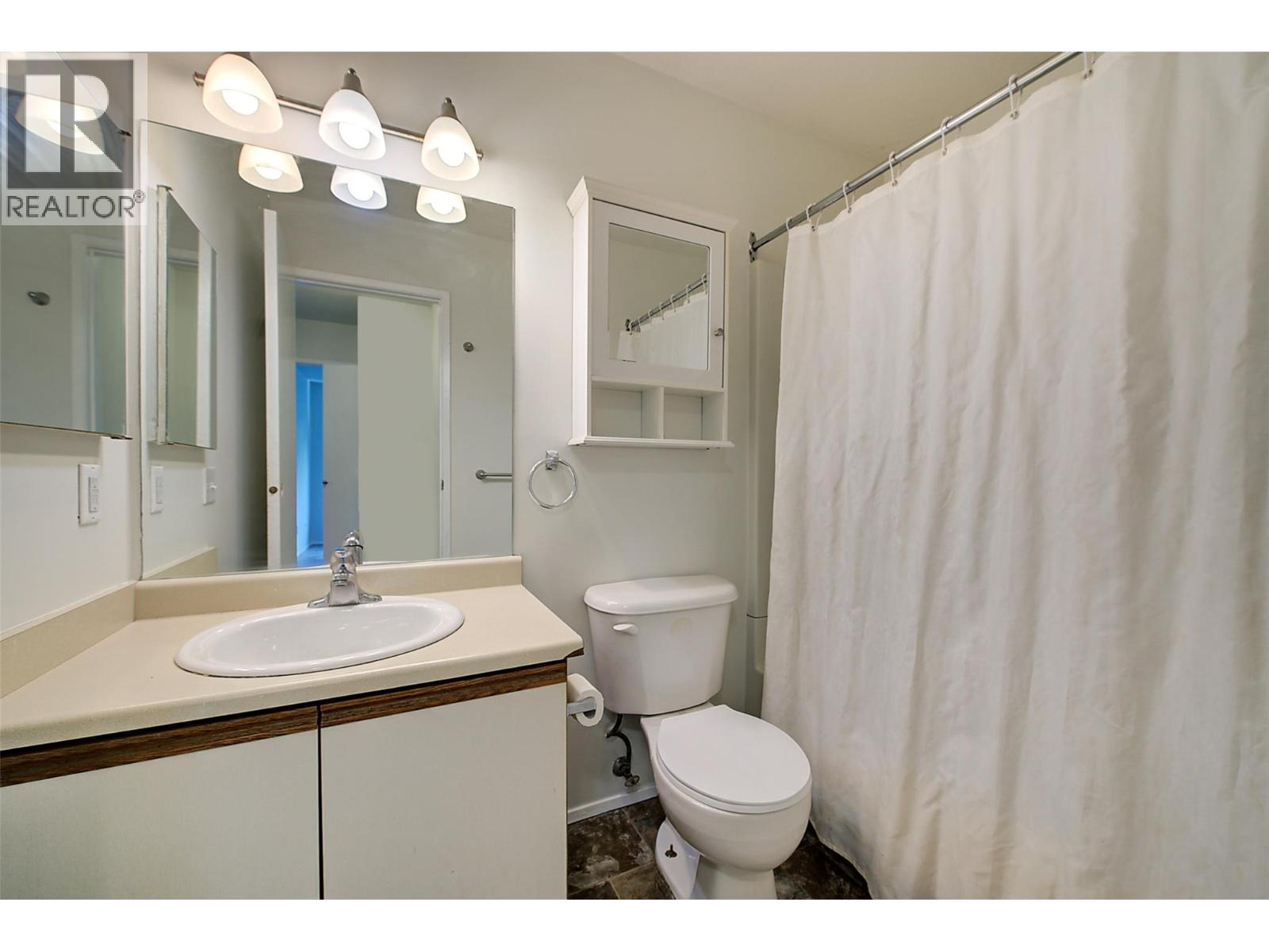 3180 De Montreuil Court Unit# 407