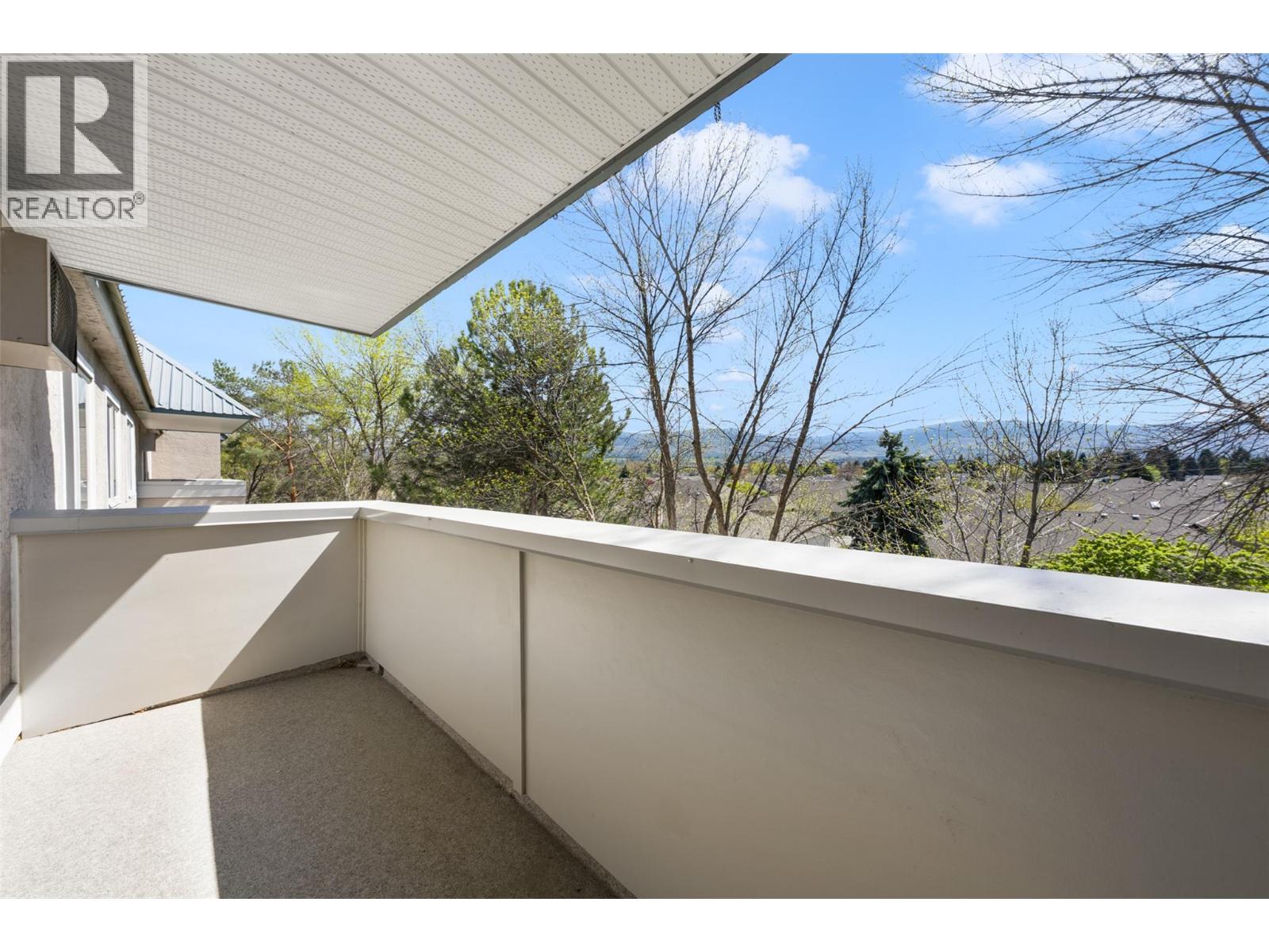 3180 De Montreuil Court Unit# 407