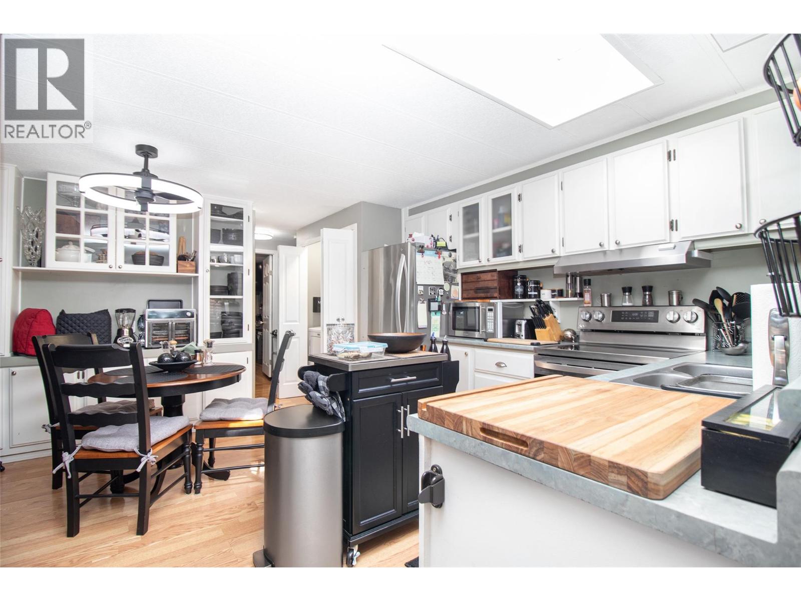 1880 Old Boucherie Road Unit# 167