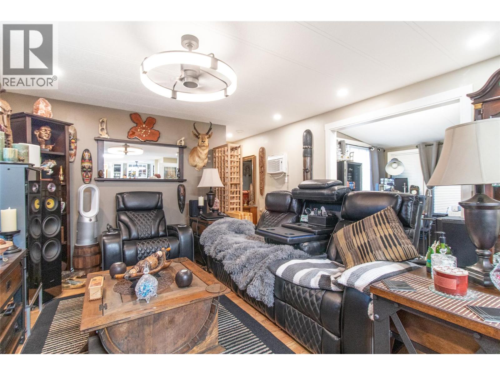 1880 Old Boucherie Road Unit# 167