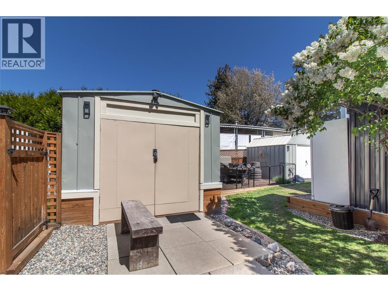 1880 Old Boucherie Road Unit# 167