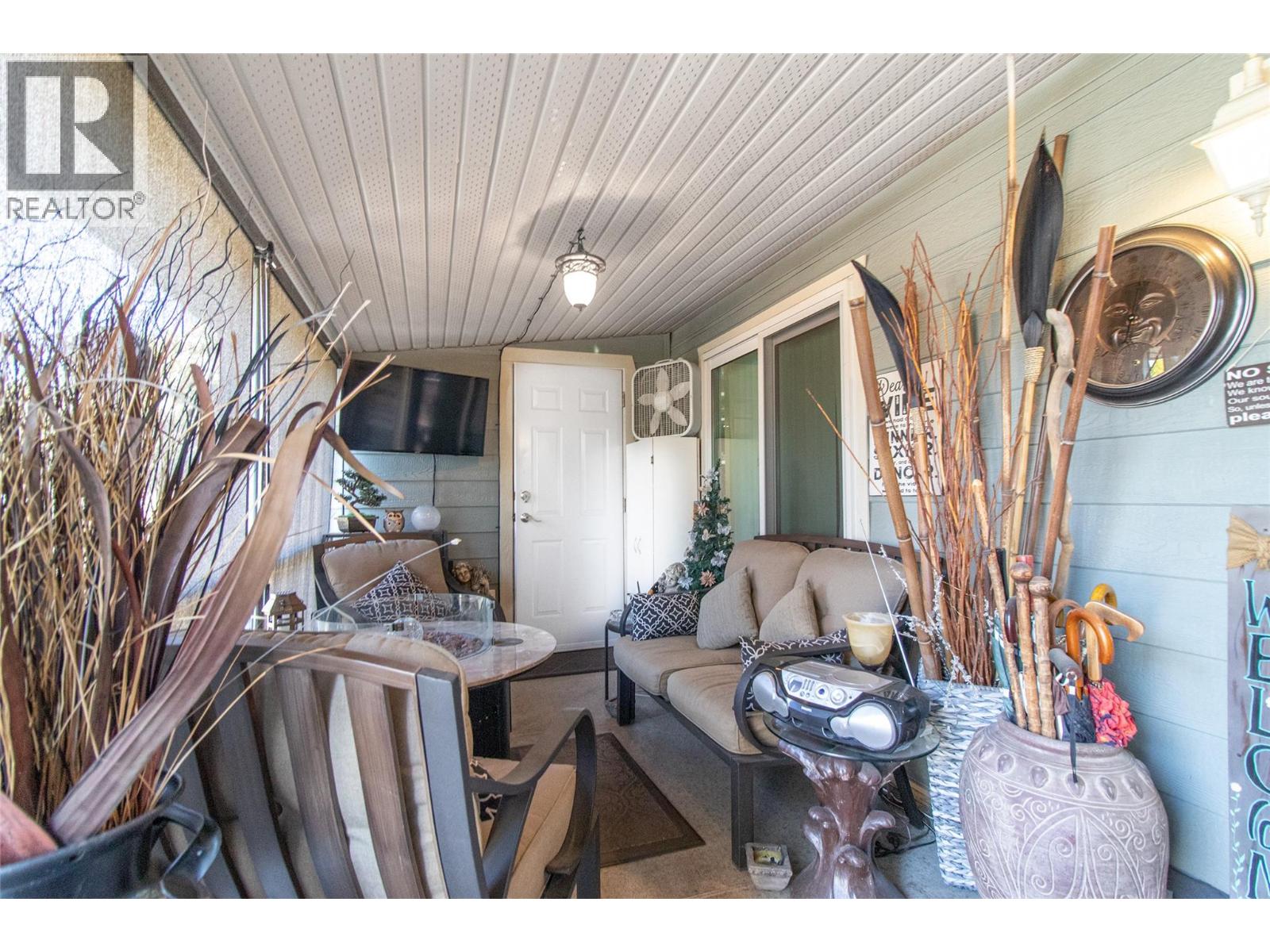 1880 Old Boucherie Road Unit# 167