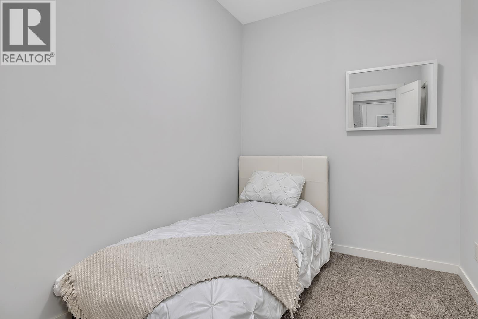 3731 Casorso Road Unit# 118