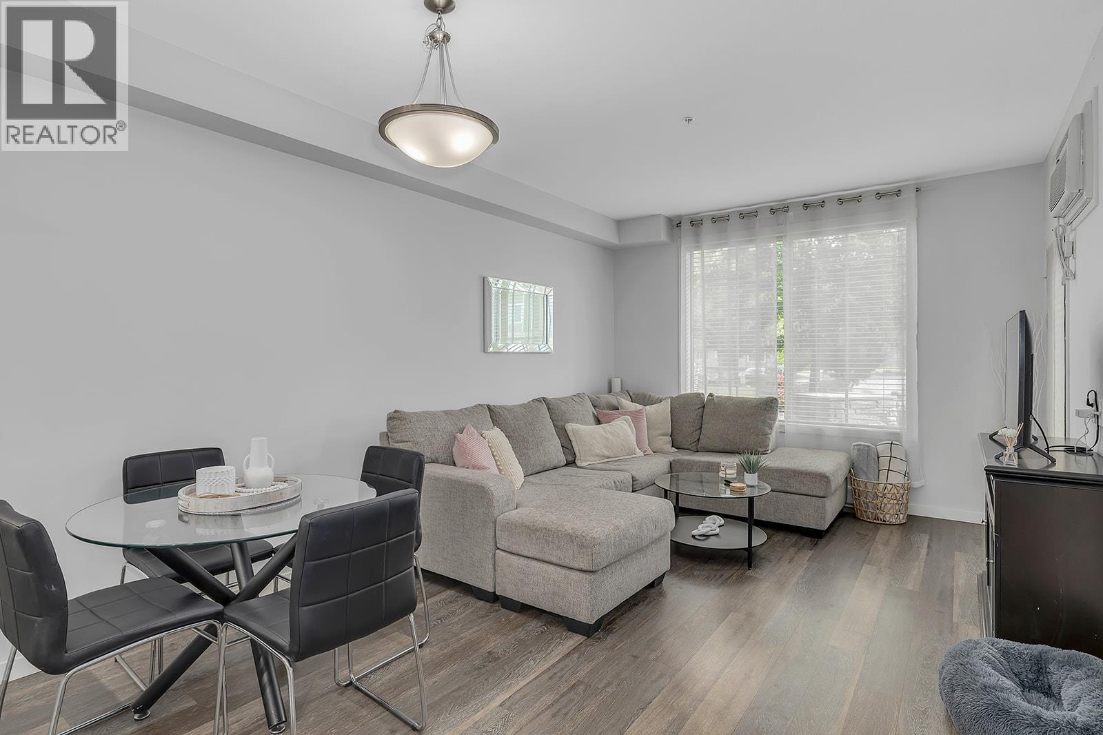 3731 Casorso Road Unit# 118