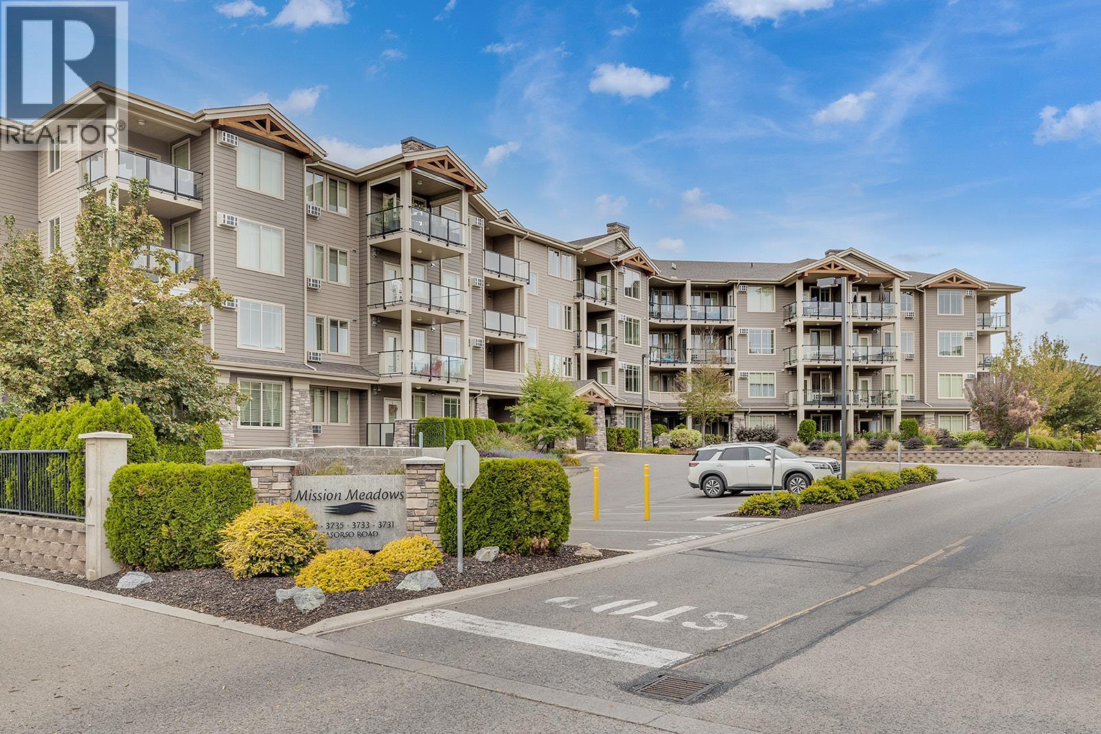 3731 Casorso Road Unit# 118