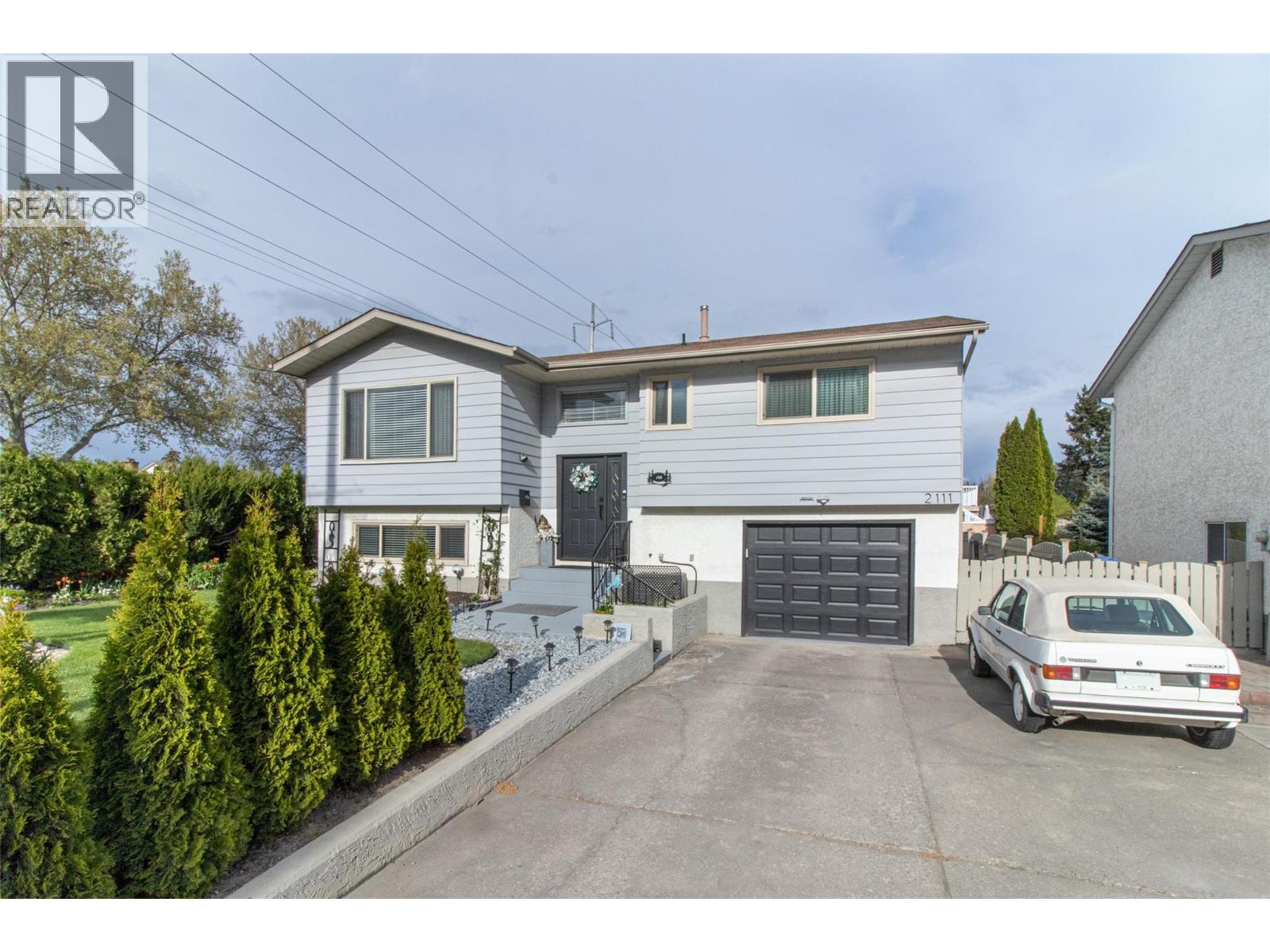 2111 Wilkinson Street