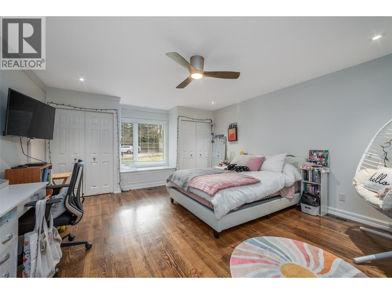 514 Hawes Court