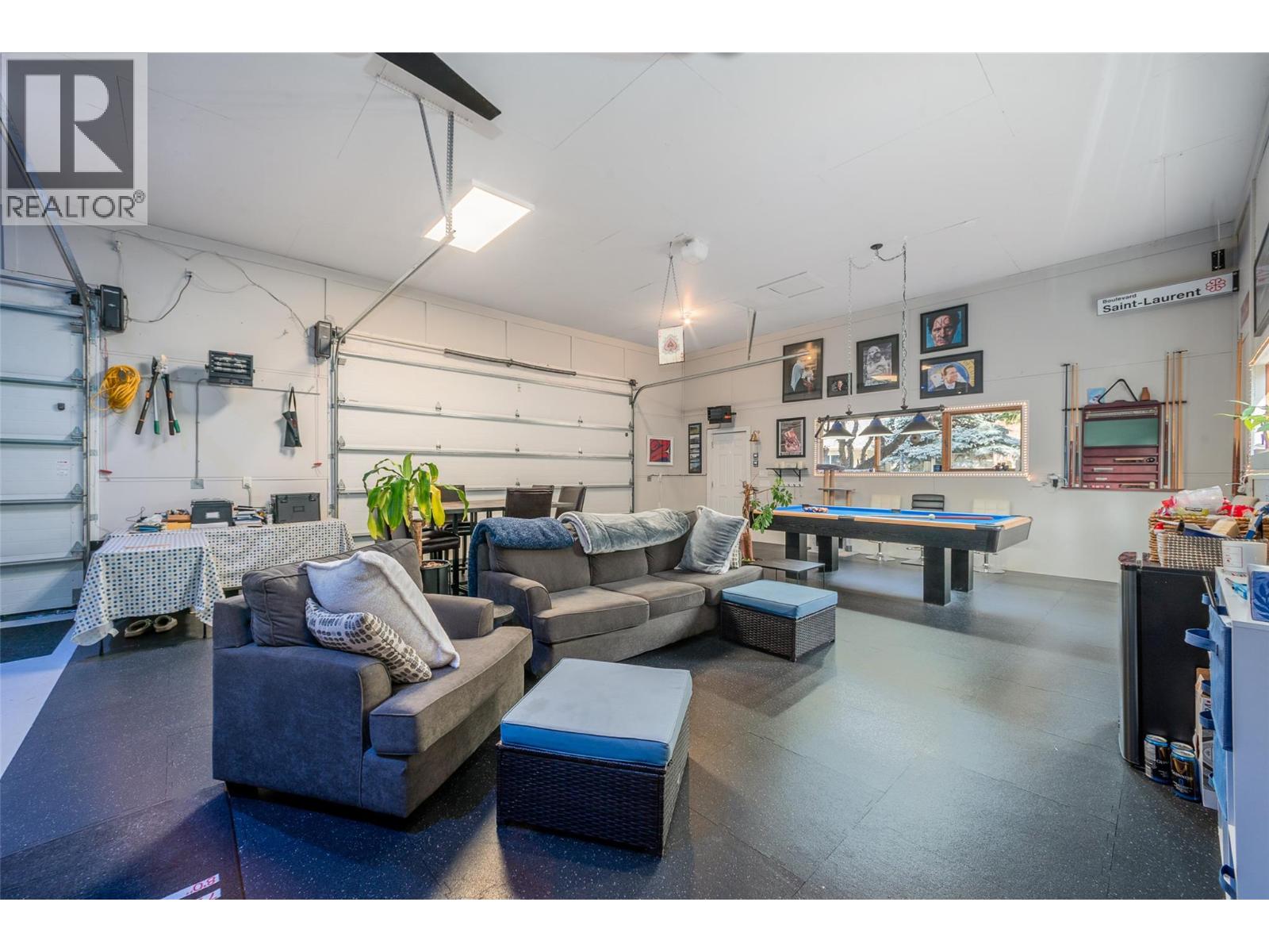 514 Hawes Court