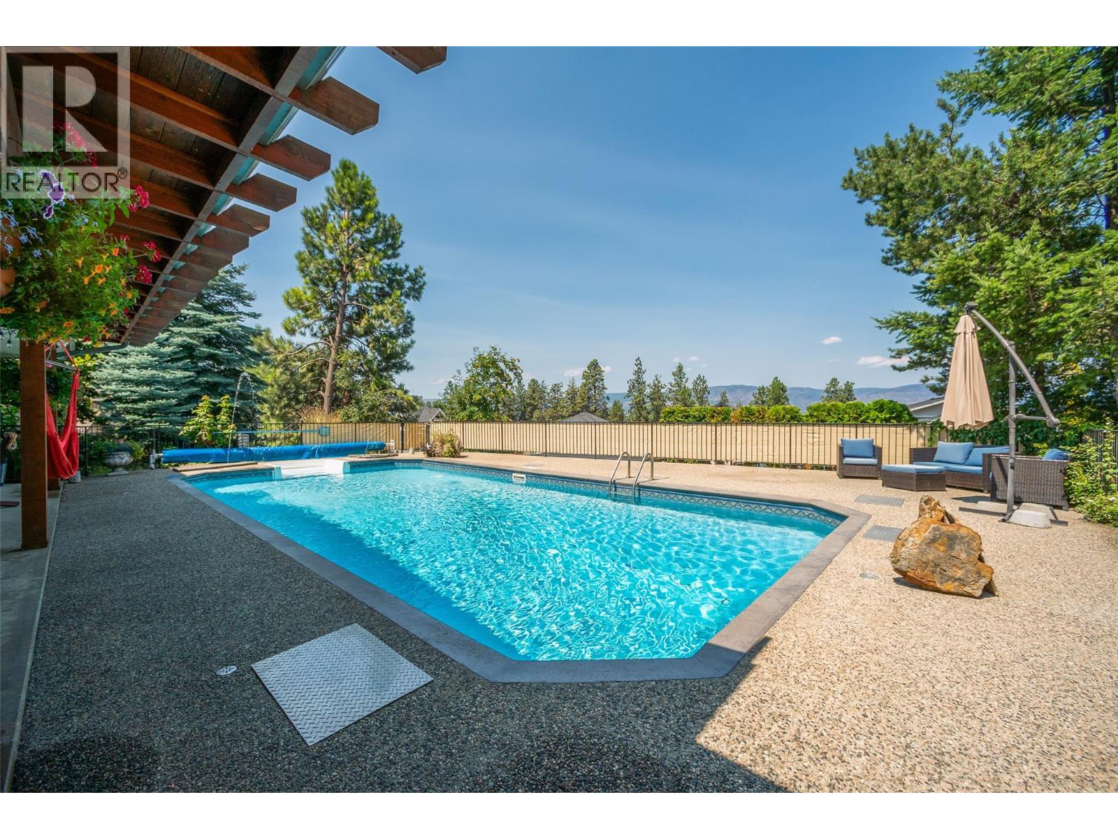 514 Hawes Court