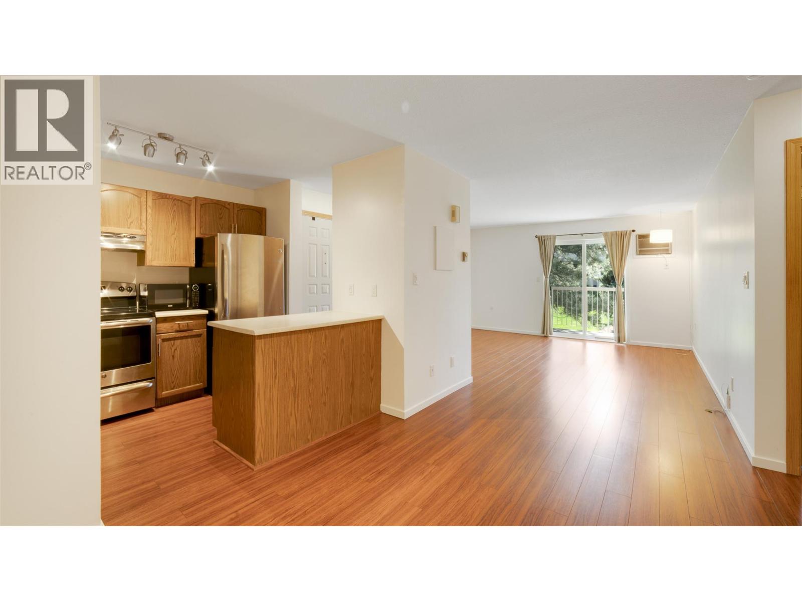 735 Cook Road Unit# 208D