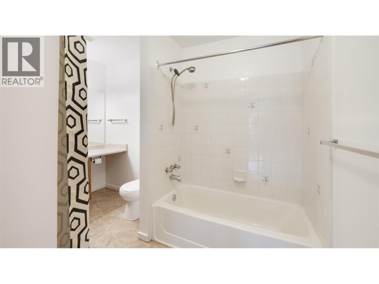 735 Cook Road Unit# 208D