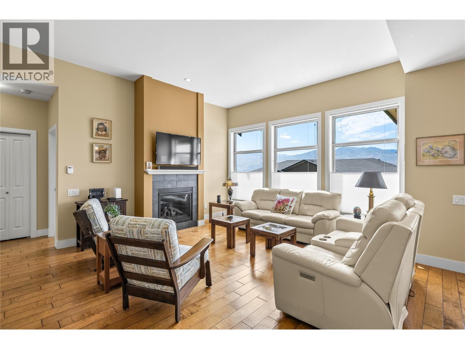 2194 Alvarado Trail