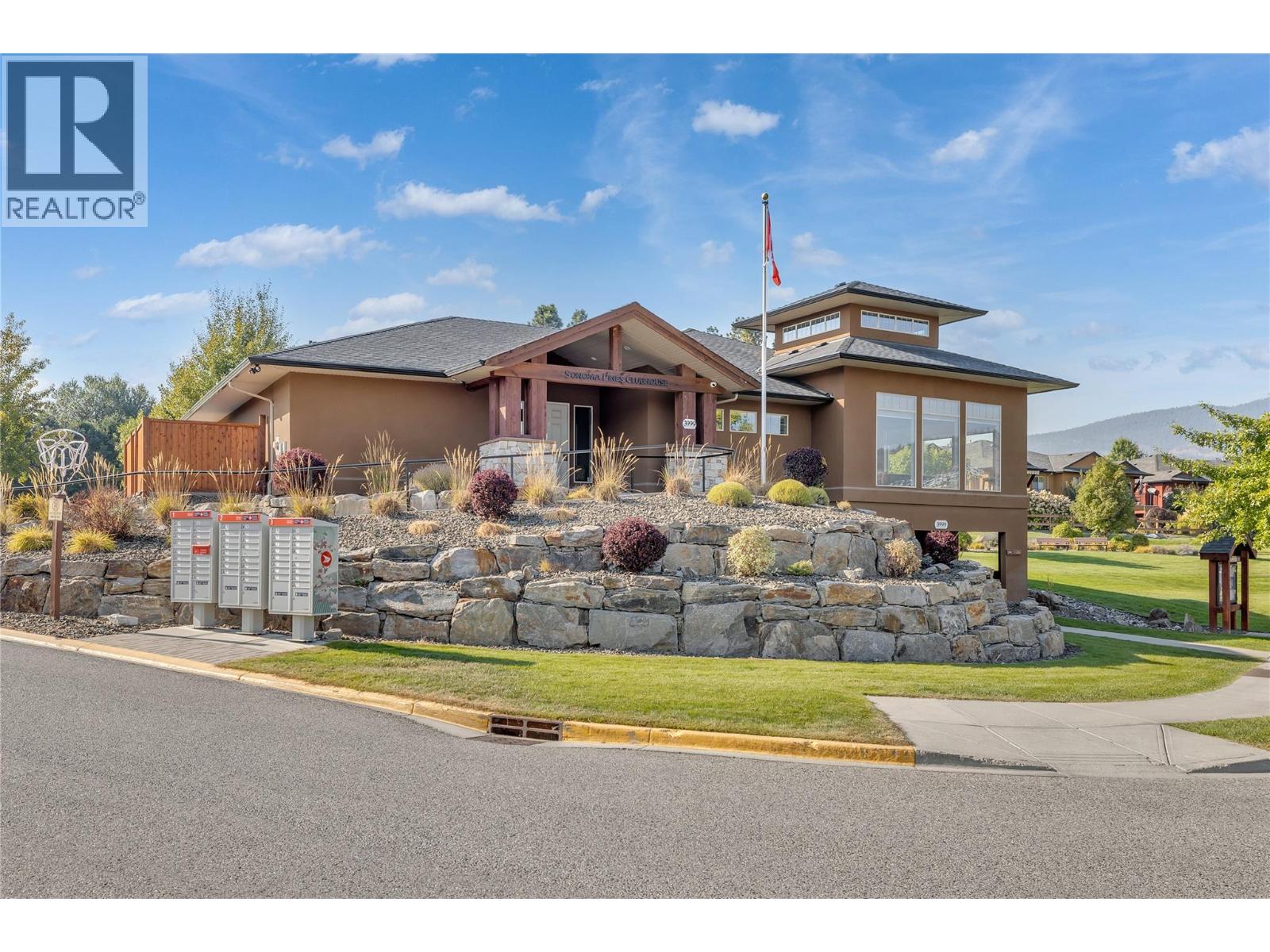 3694 Sonoma Pines Drive