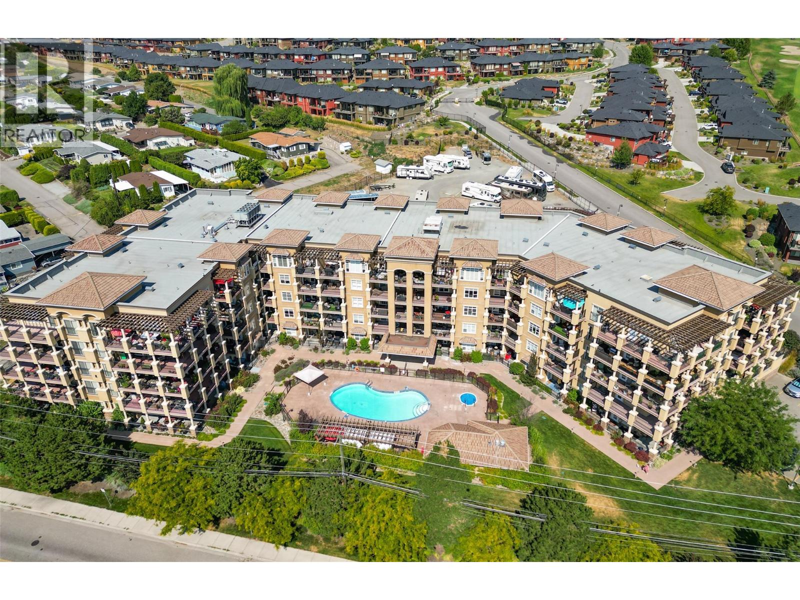 2070 Boucherie Road Unit# 517 Lot# 24-1-4