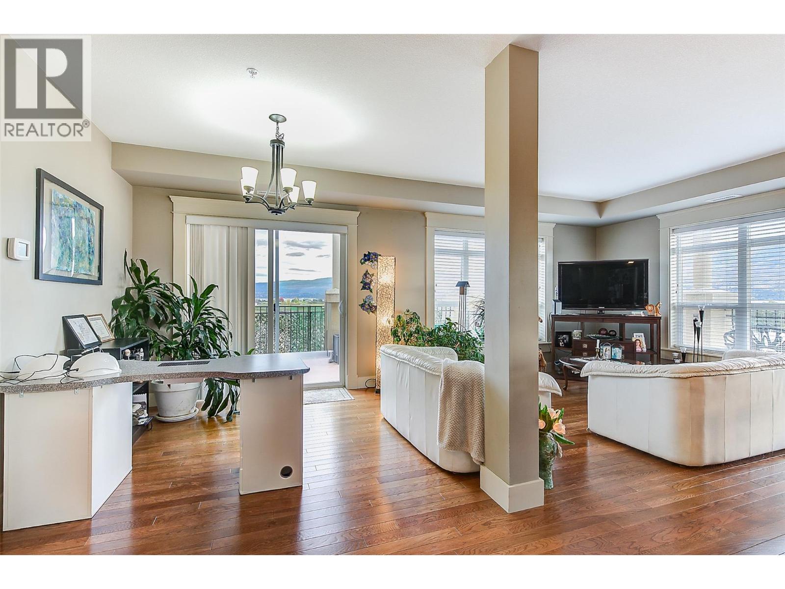 2070 Boucherie Road Unit# 517 Lot# 24-1-4