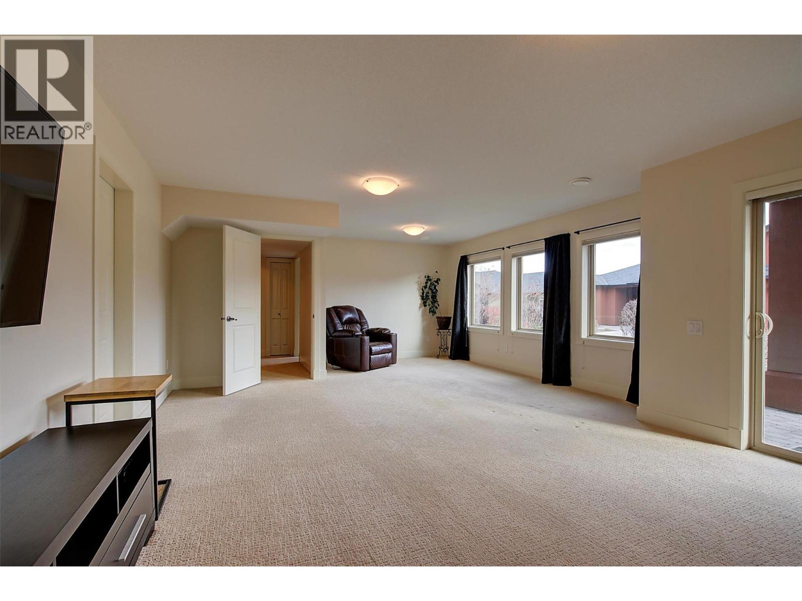 2190 Alvarado Trail