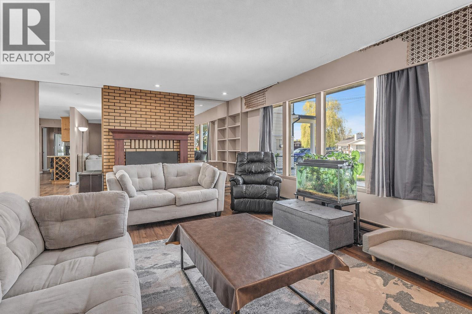 1525 Friesen Road