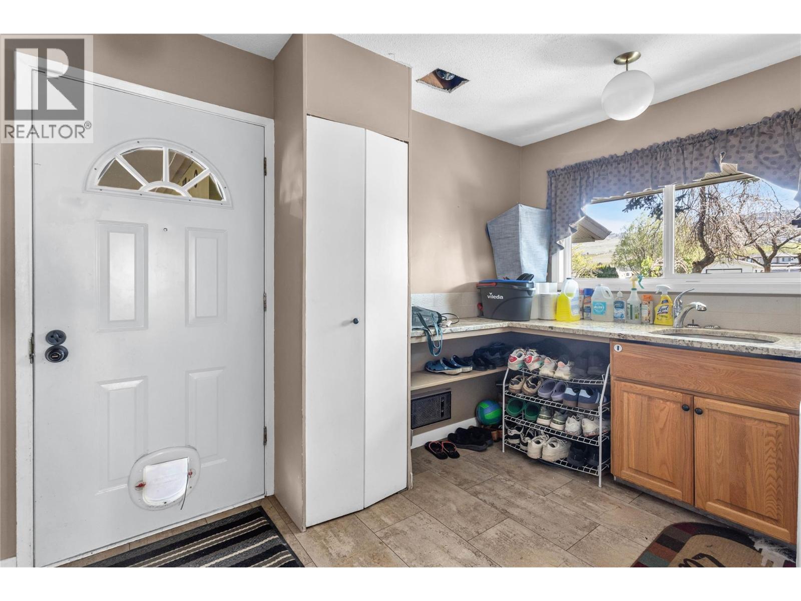 1525 Friesen Road