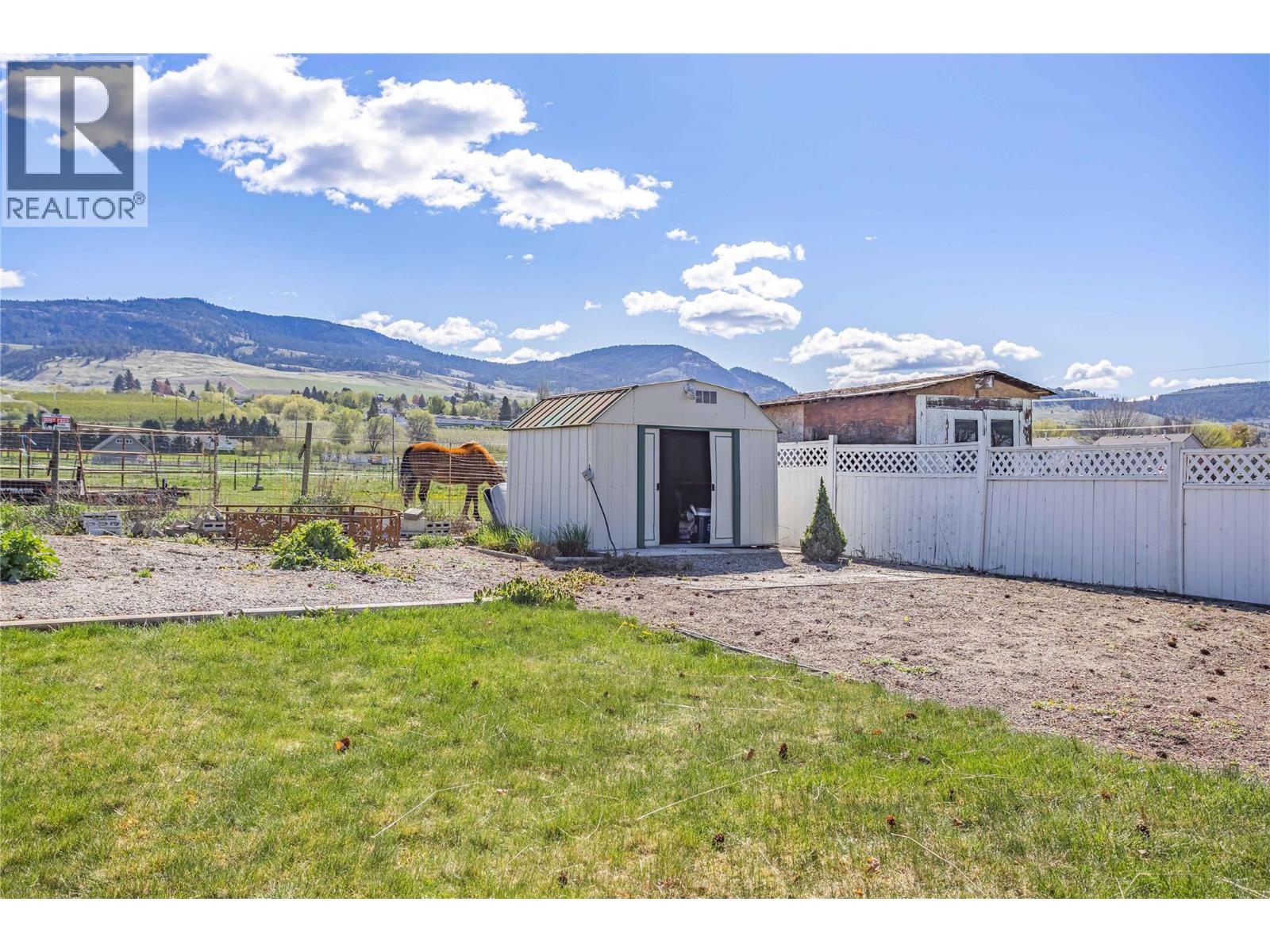 1525 Friesen Road