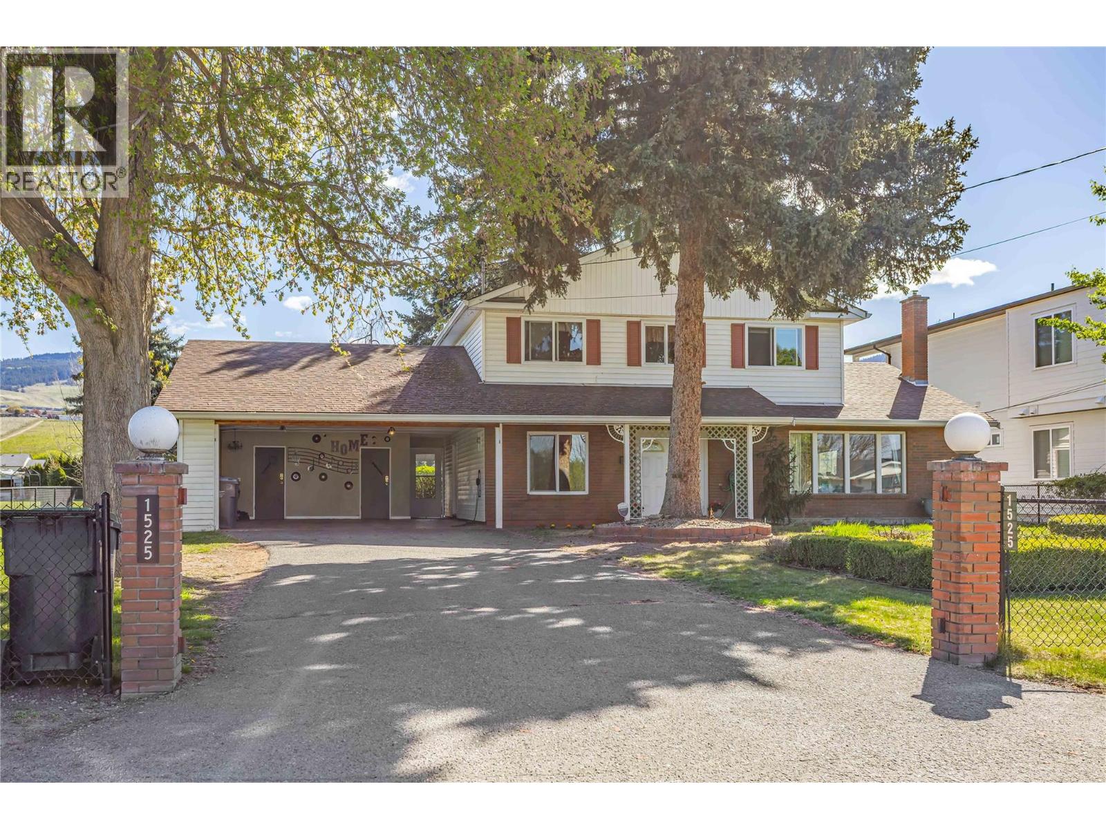 1525 Friesen Road