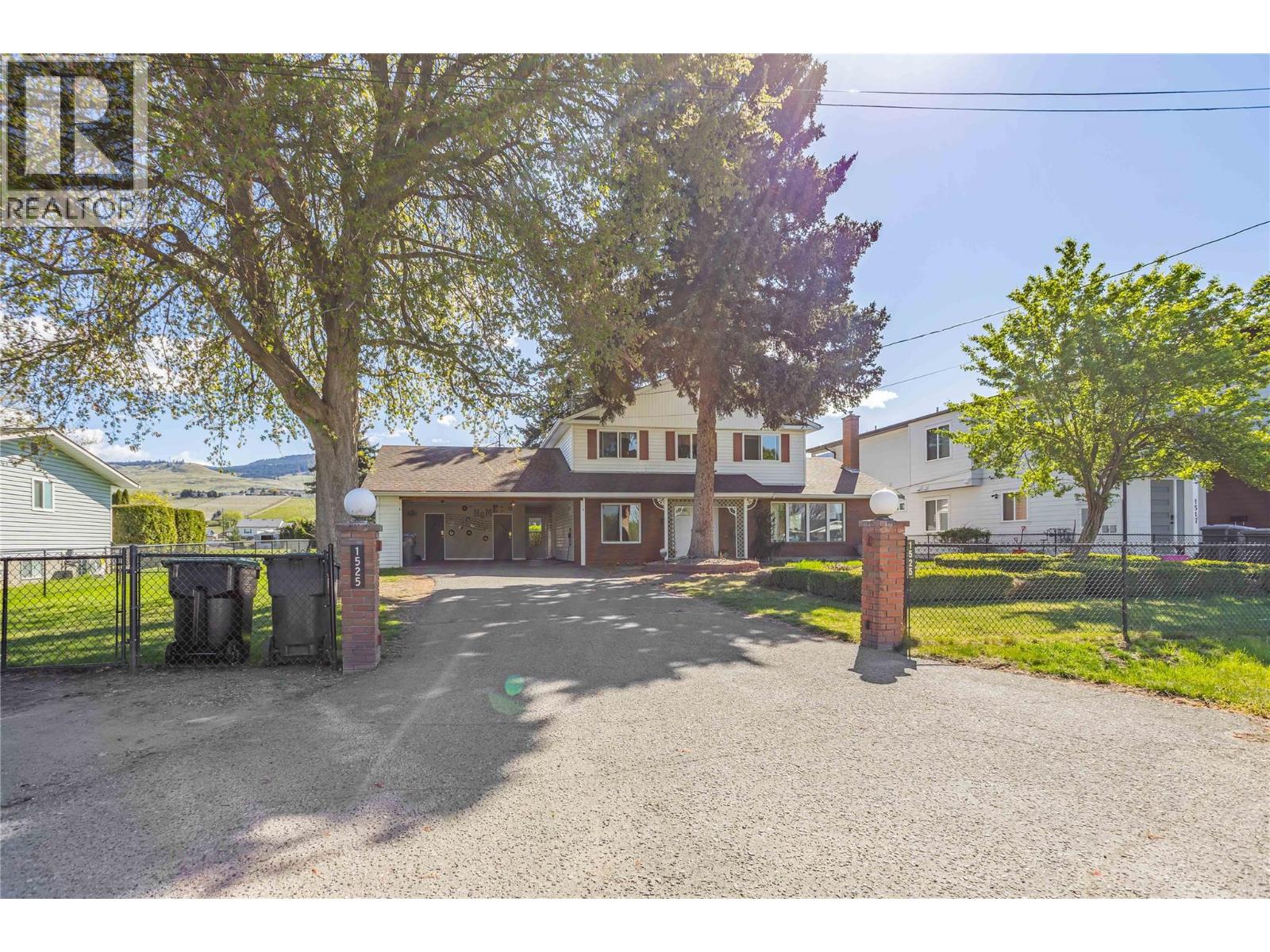 1525 Friesen Road