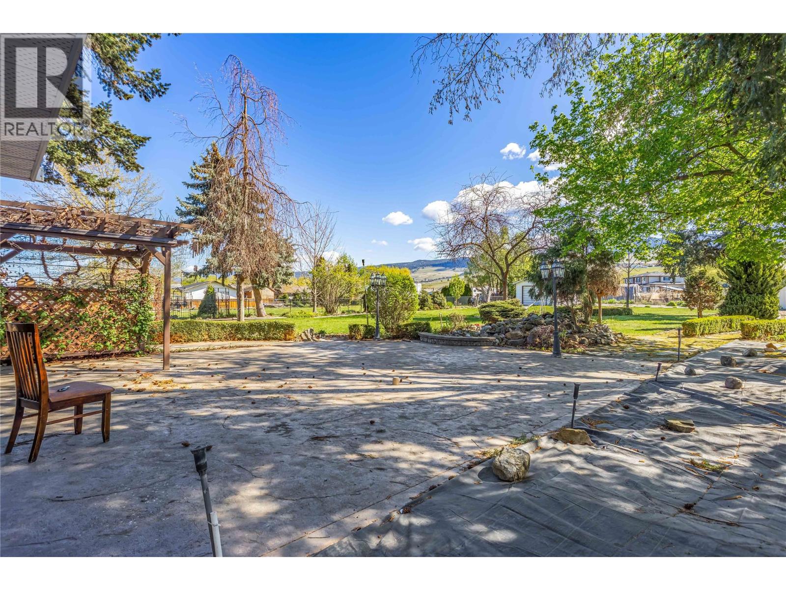 1525 Friesen Road