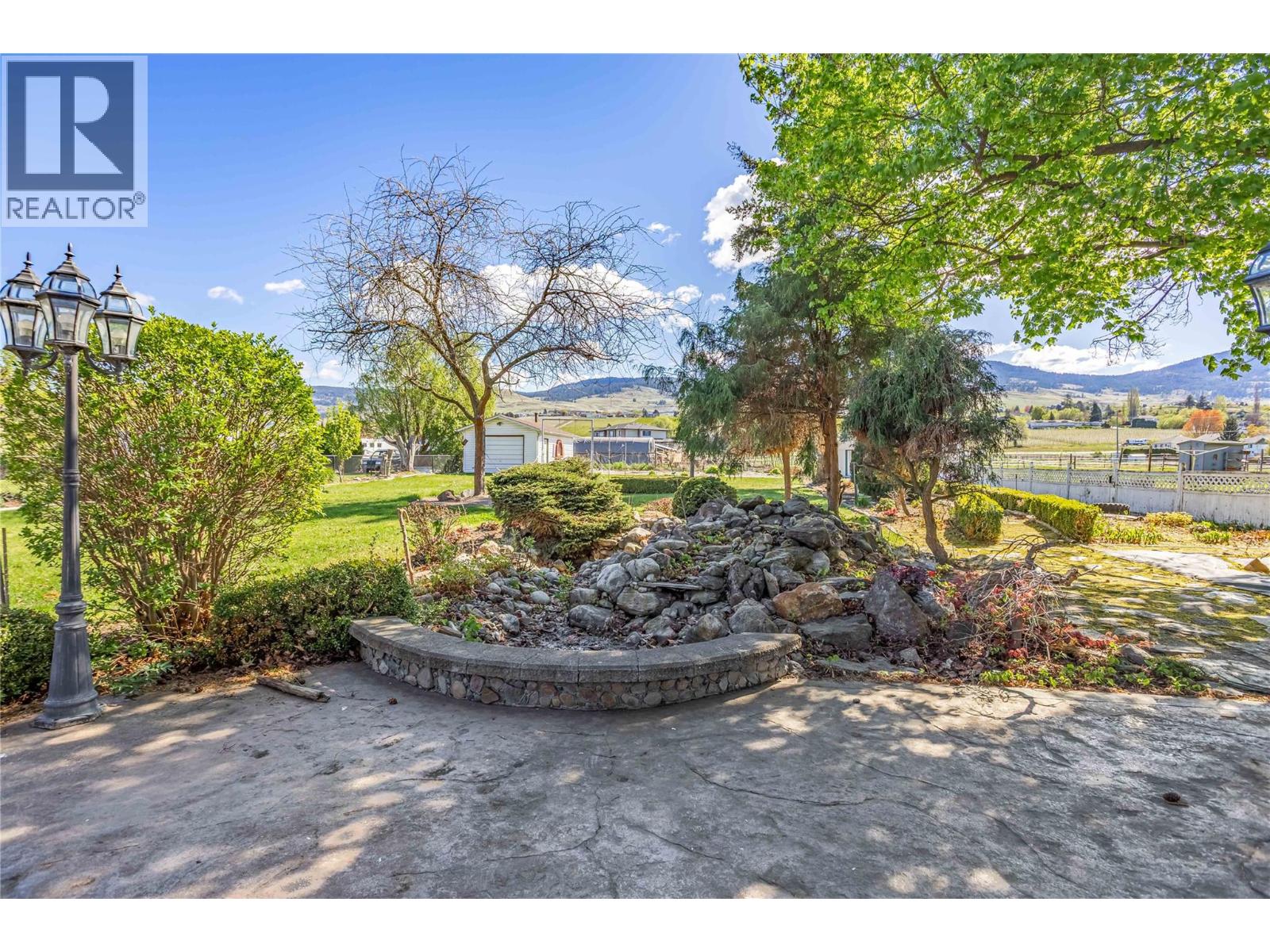 1525 Friesen Road
