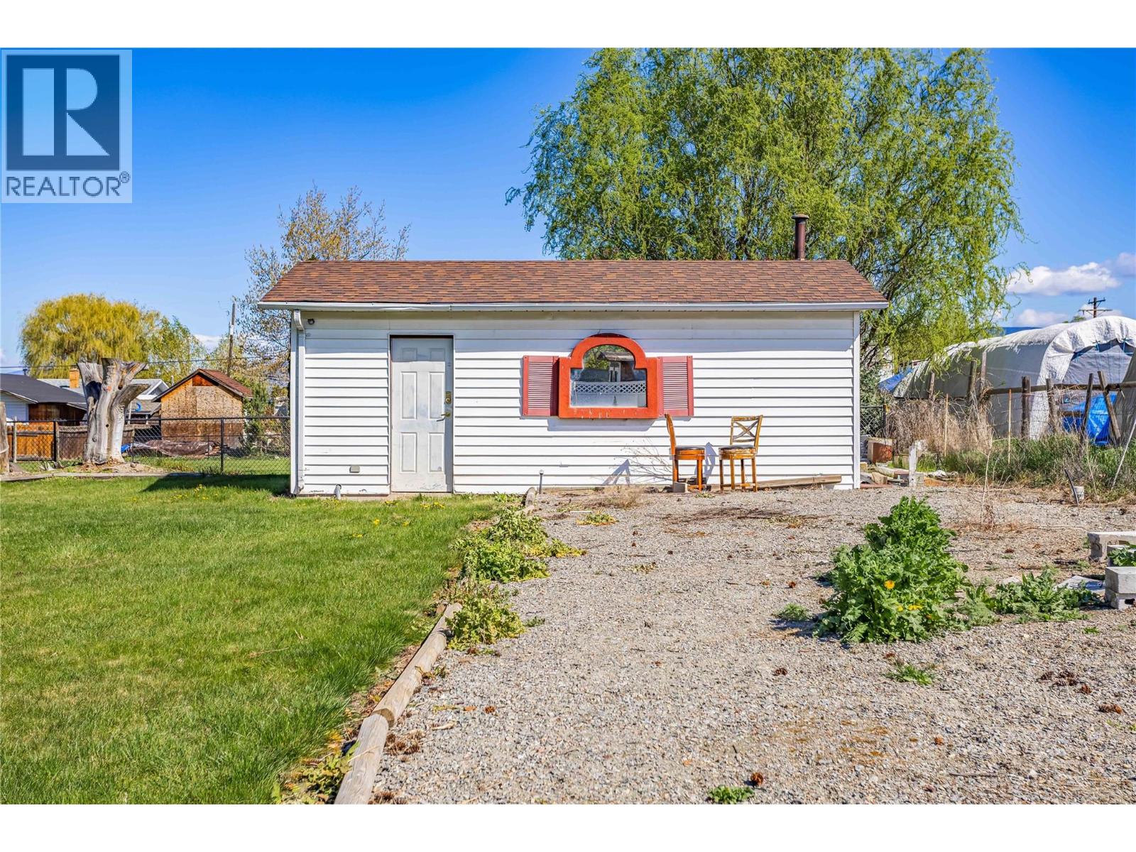 1525 Friesen Road
