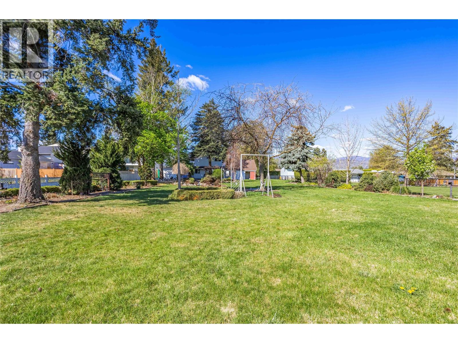 1525 Friesen Road