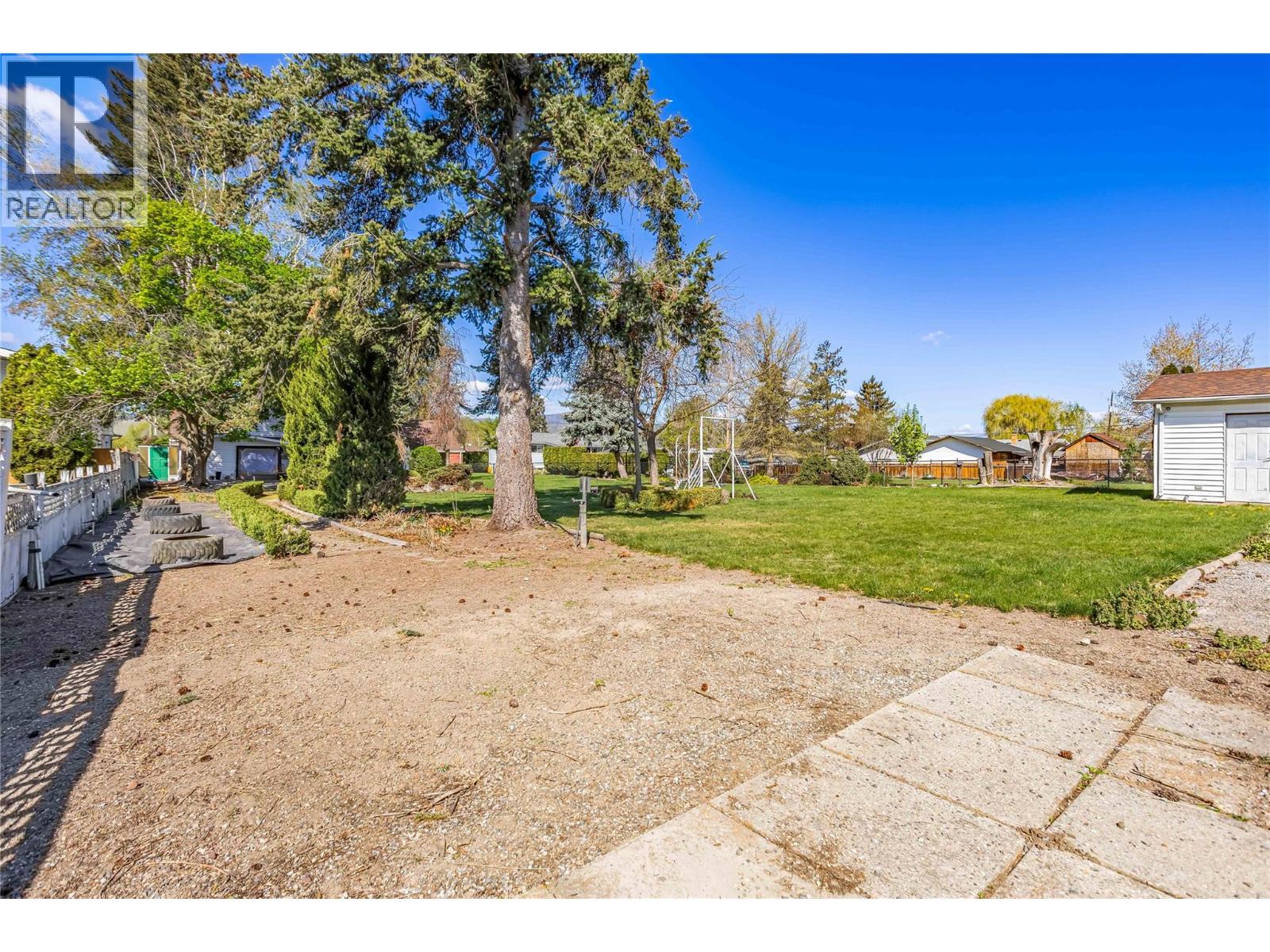1525 Friesen Road