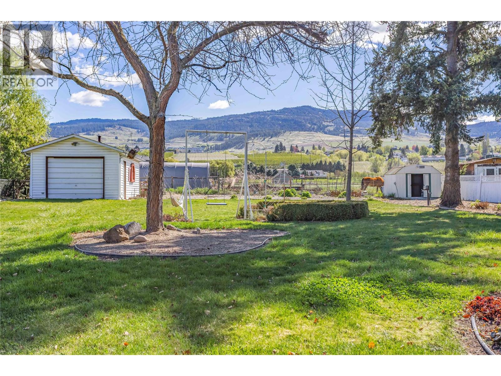 1525 Friesen Road