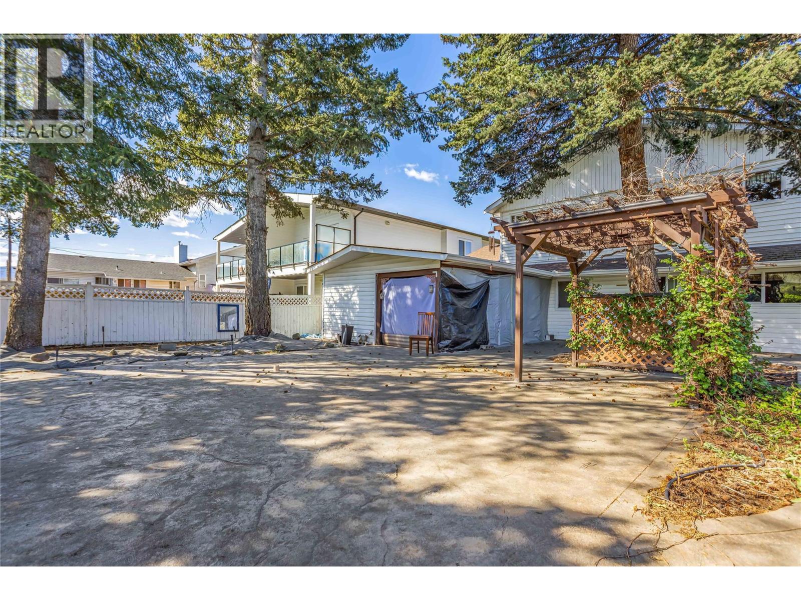 1525 Friesen Road